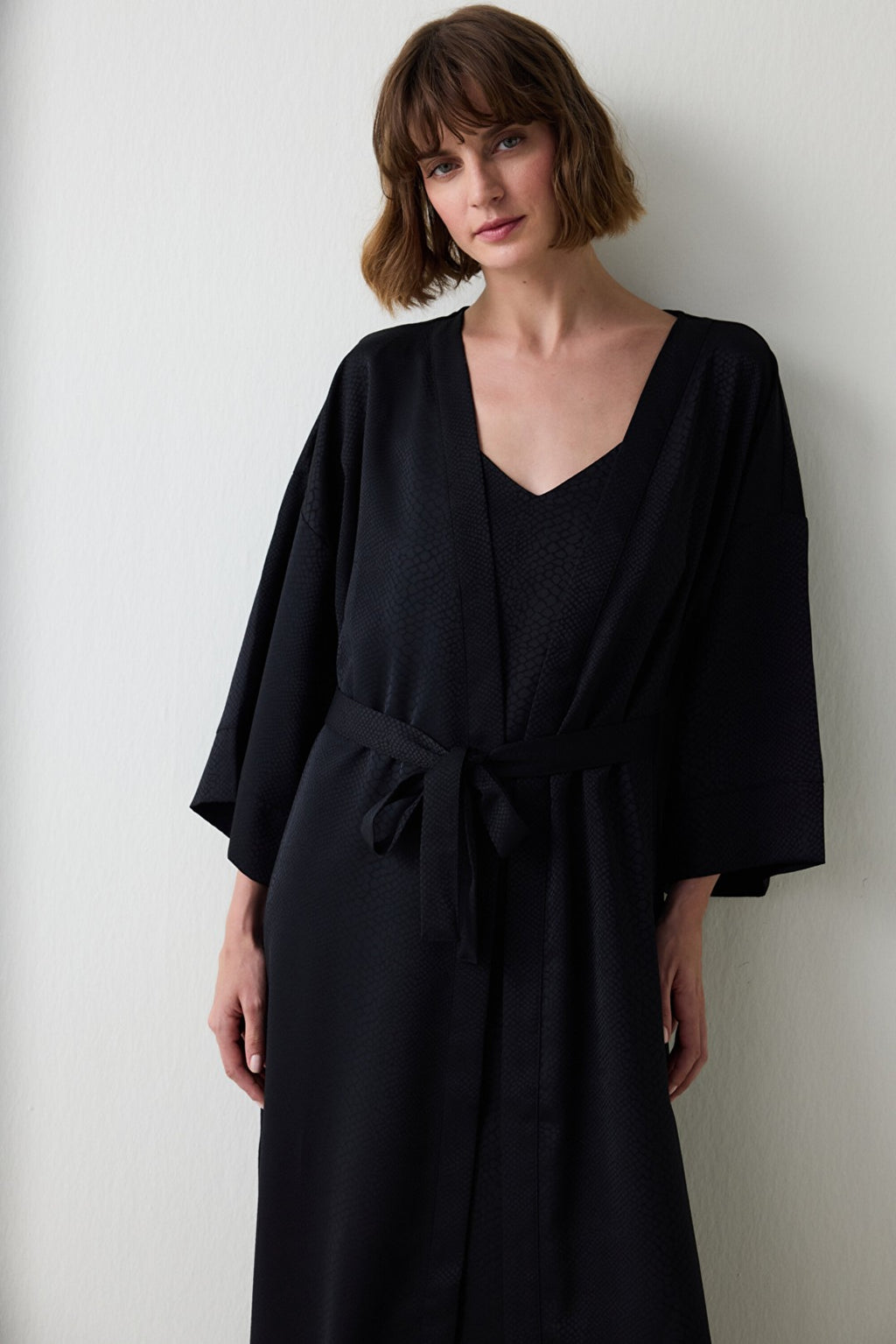 Black Fleur Satin Dressing Gown