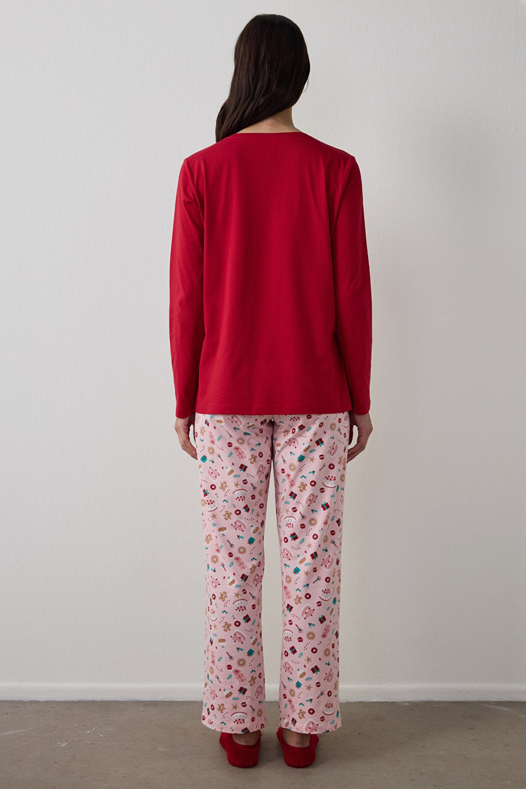 Red Joyous Time Christmas Themed Crew Neck Cotton Long-Sleeve Pajama Set