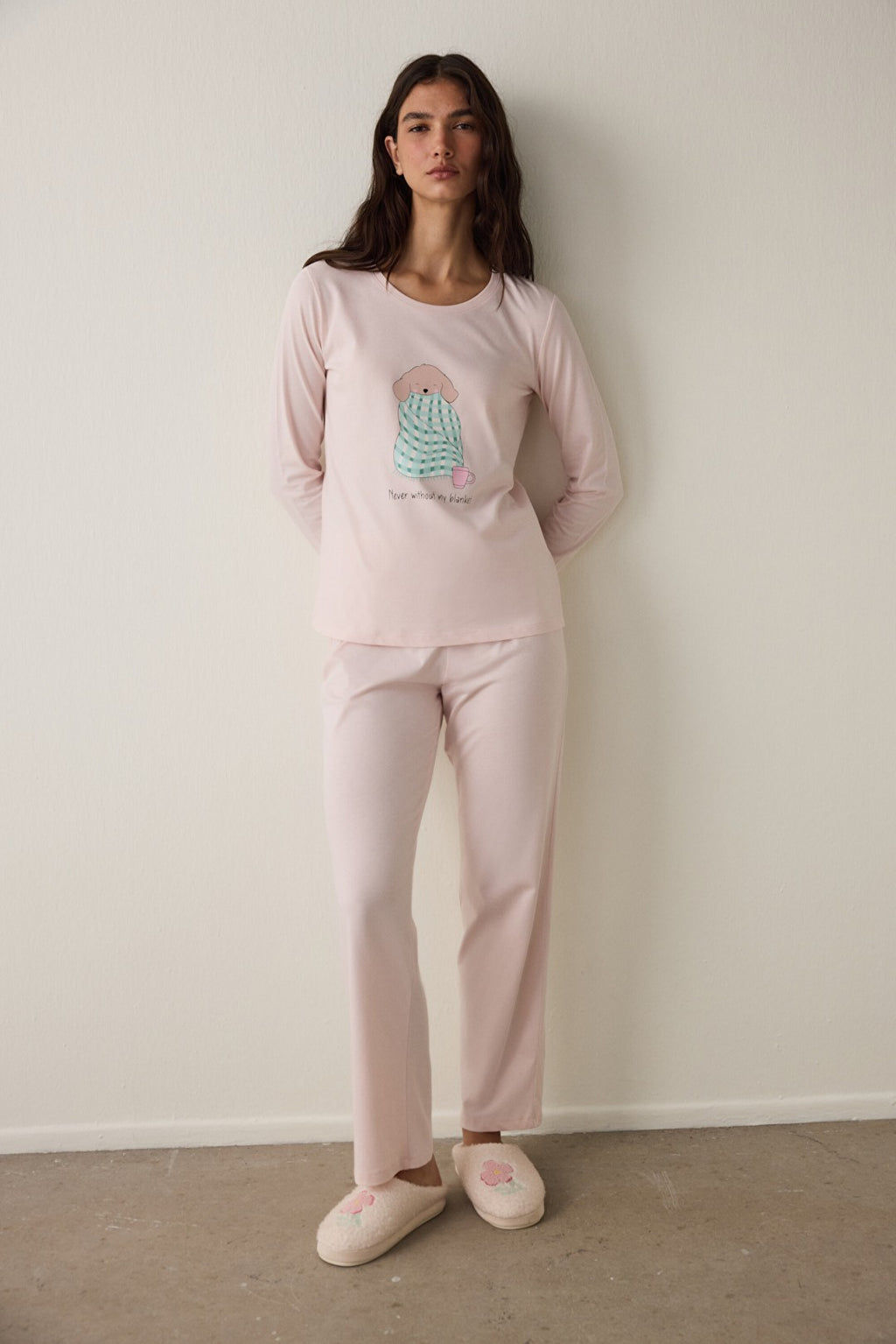 Lila Blanket Slogan Printed Crew Neck Long Sleeve Pajama Set