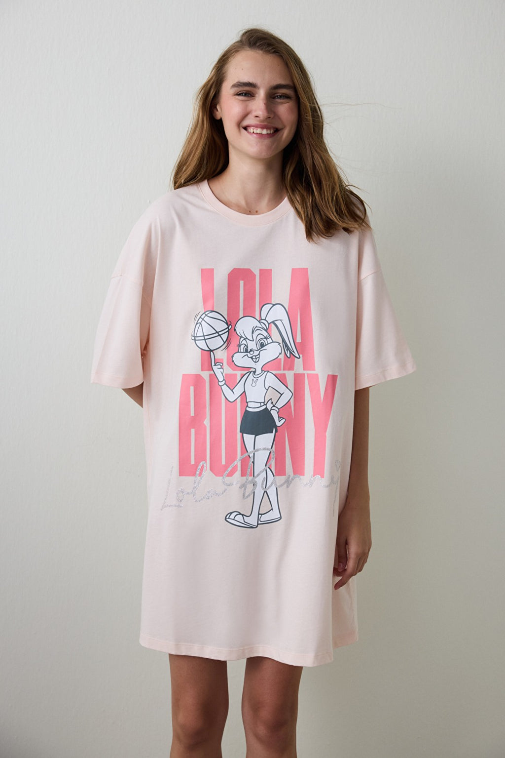Light Pink Looney Tunes Lola Bunny Short Sleeve Thermal Effect Nightgown