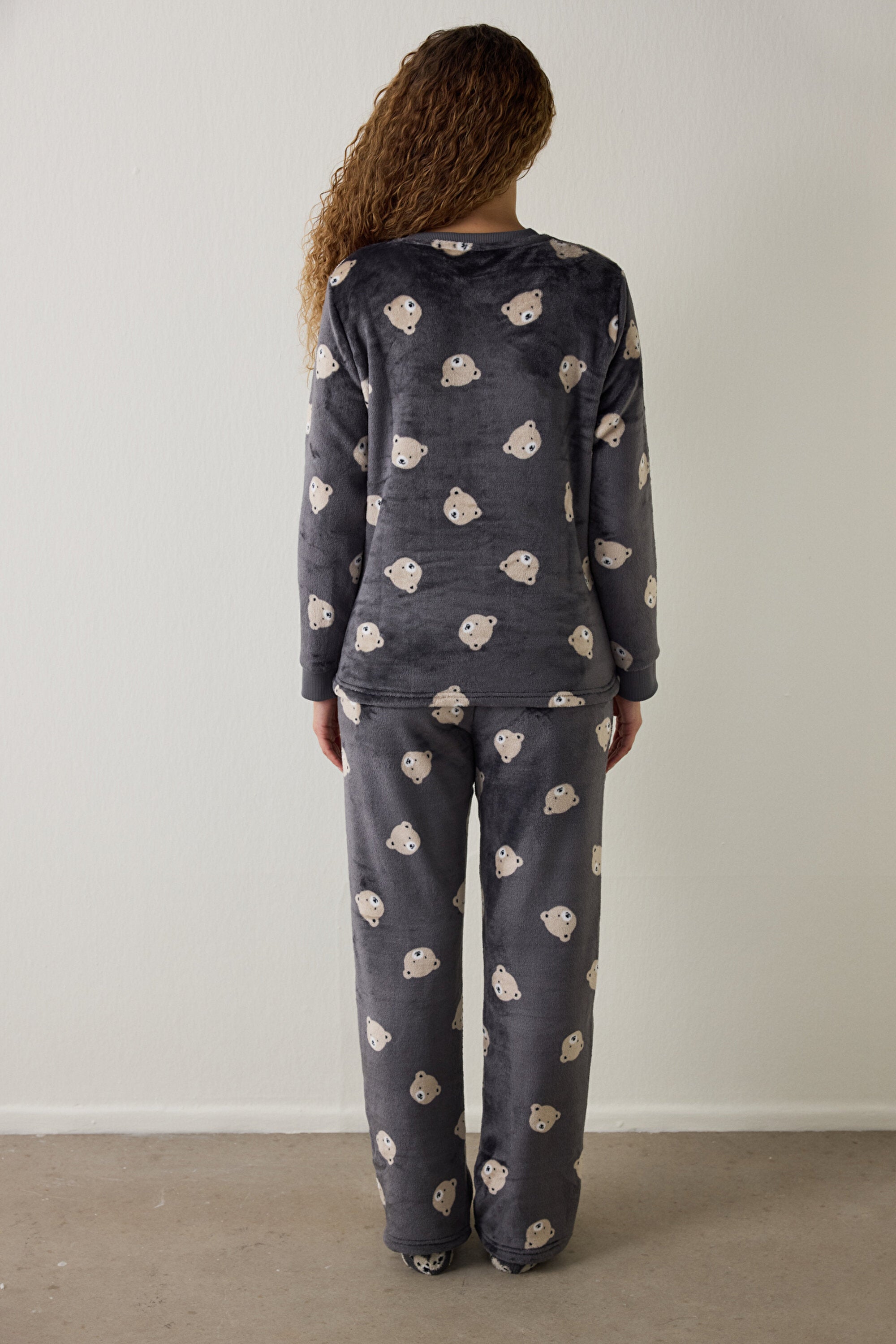 Dark Gray Bear Pattern Long-Sleeved Pajama Set