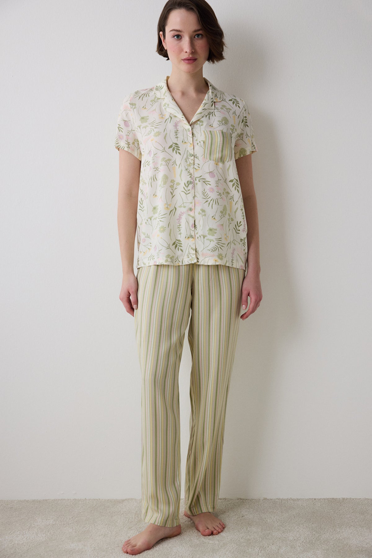 Iris Chally Shirt Pants Multicolored Pajama Set