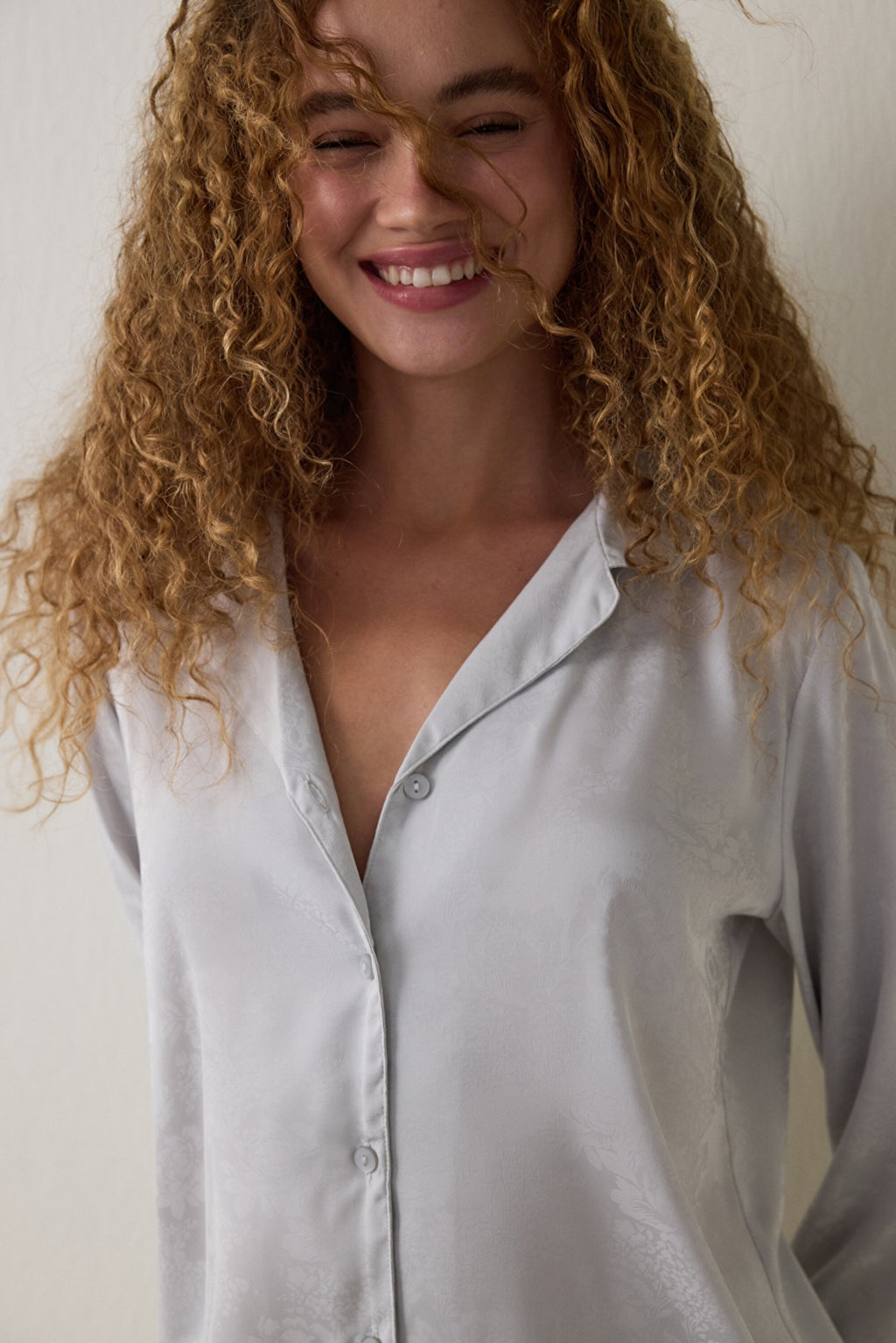 Light Grey Roses Satin Long-Sleeve Shirt Collar Pajama Set