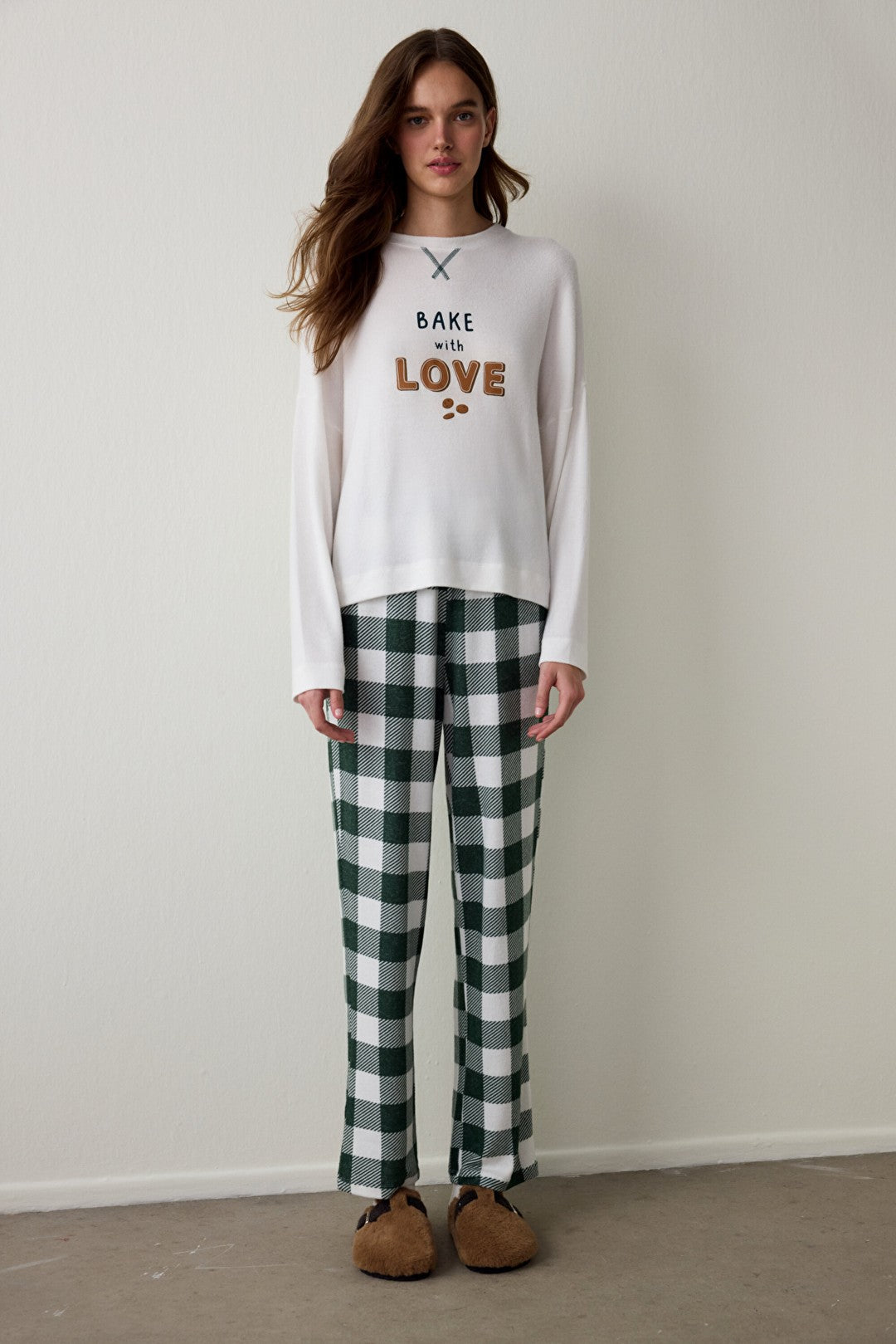 Off-White With Love Slogan Print Thermal Sweatshirt Pajama Top