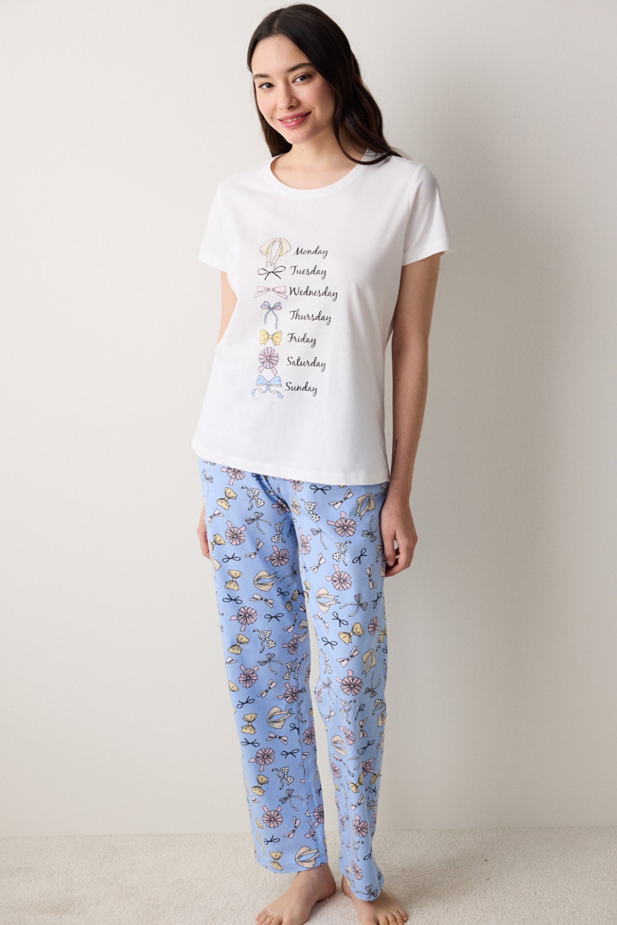 Bow Of The Day Trousers Multicolored Pajama Set