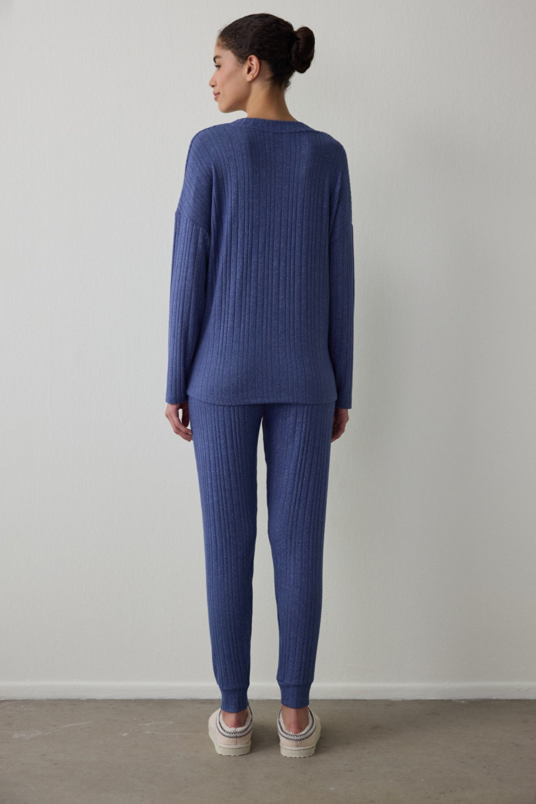 Navy Cozy V-Neck Long Sleeve Pajama Set