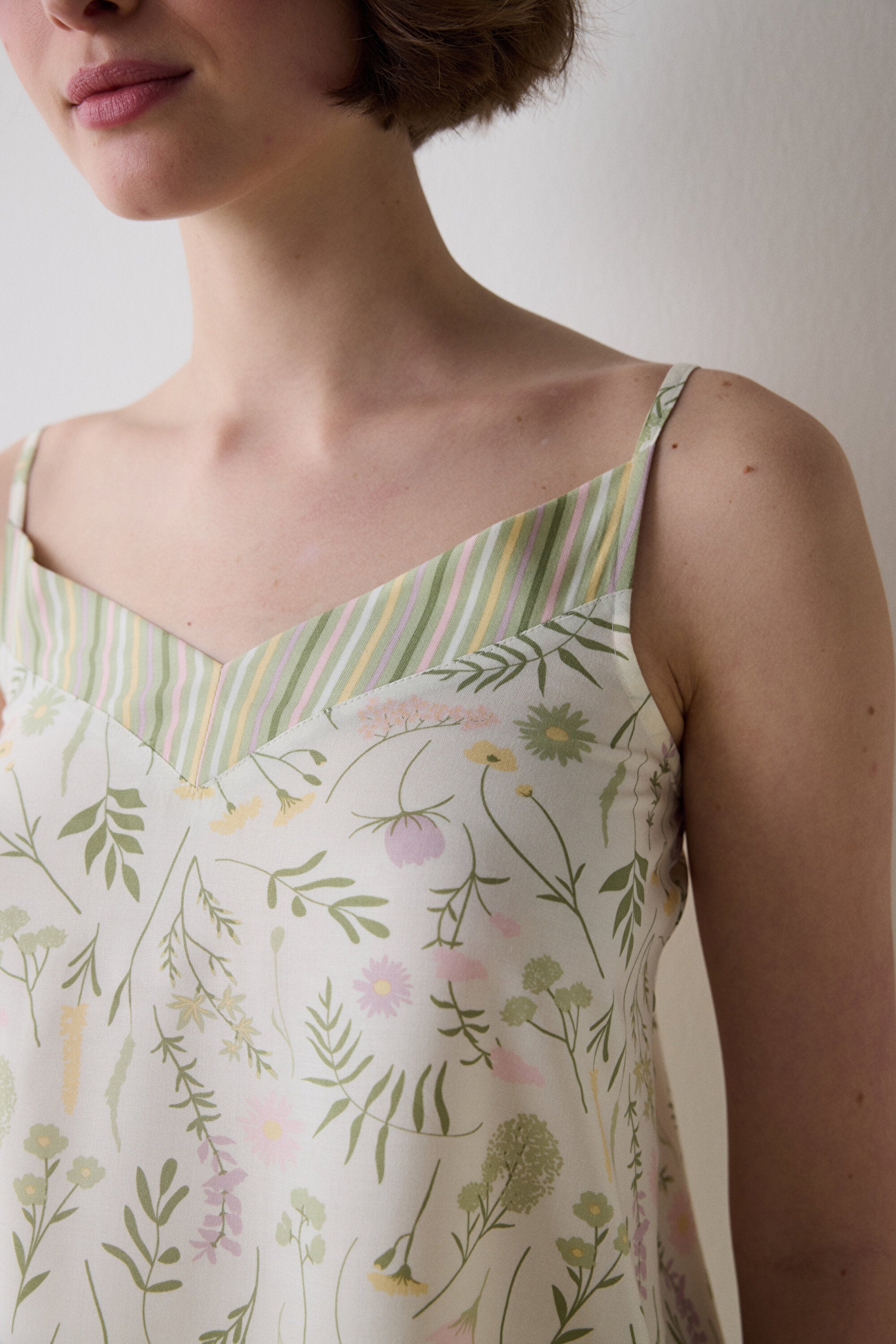 Iris Floral Multicolored Tank Top