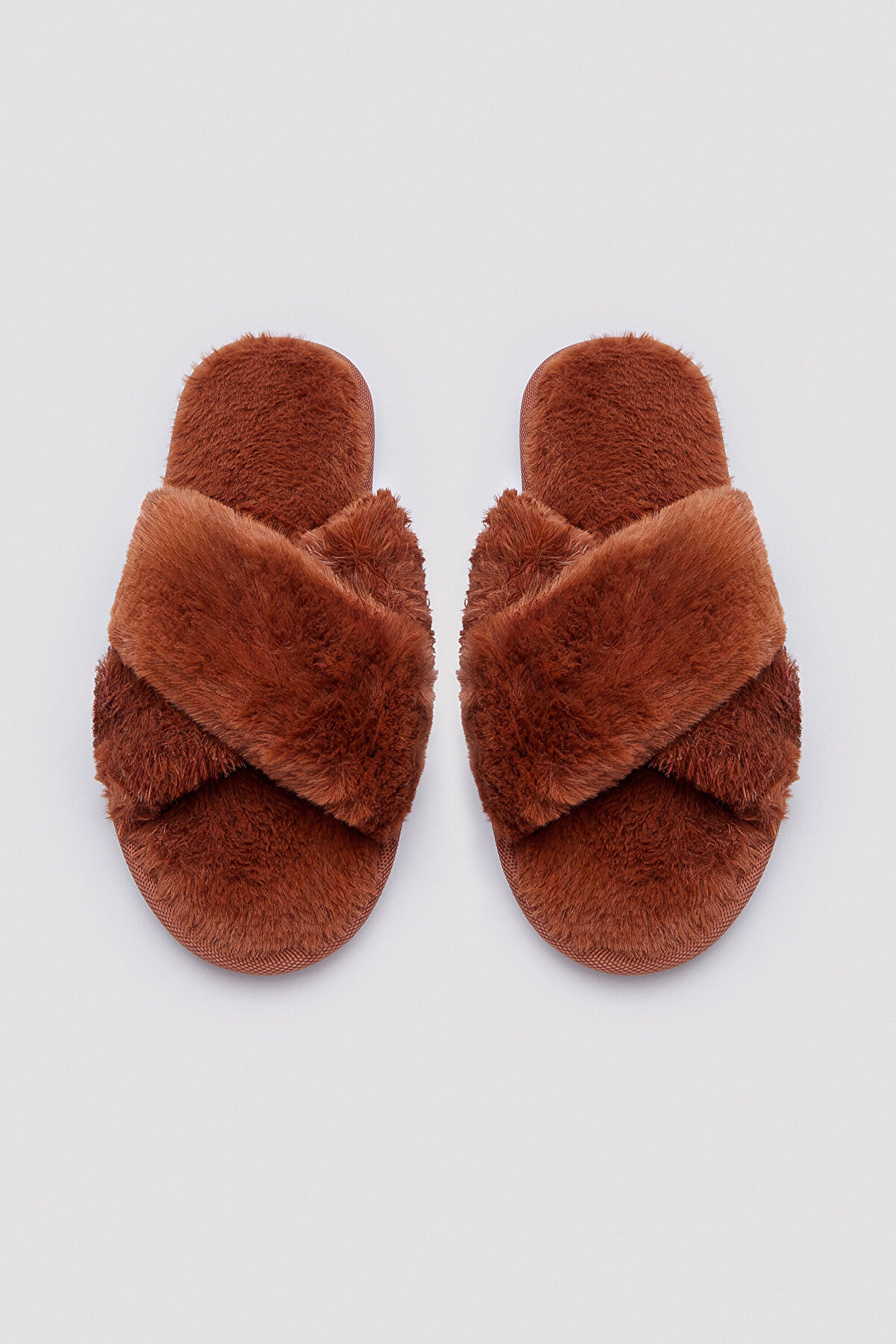 Nina Slipper