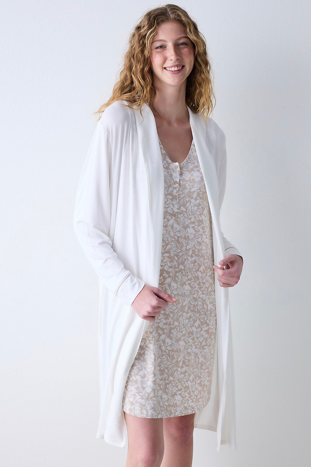 Mama Solid Off White Dressing Gown