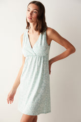 فستان نوم أخضر مطبوع من Joise