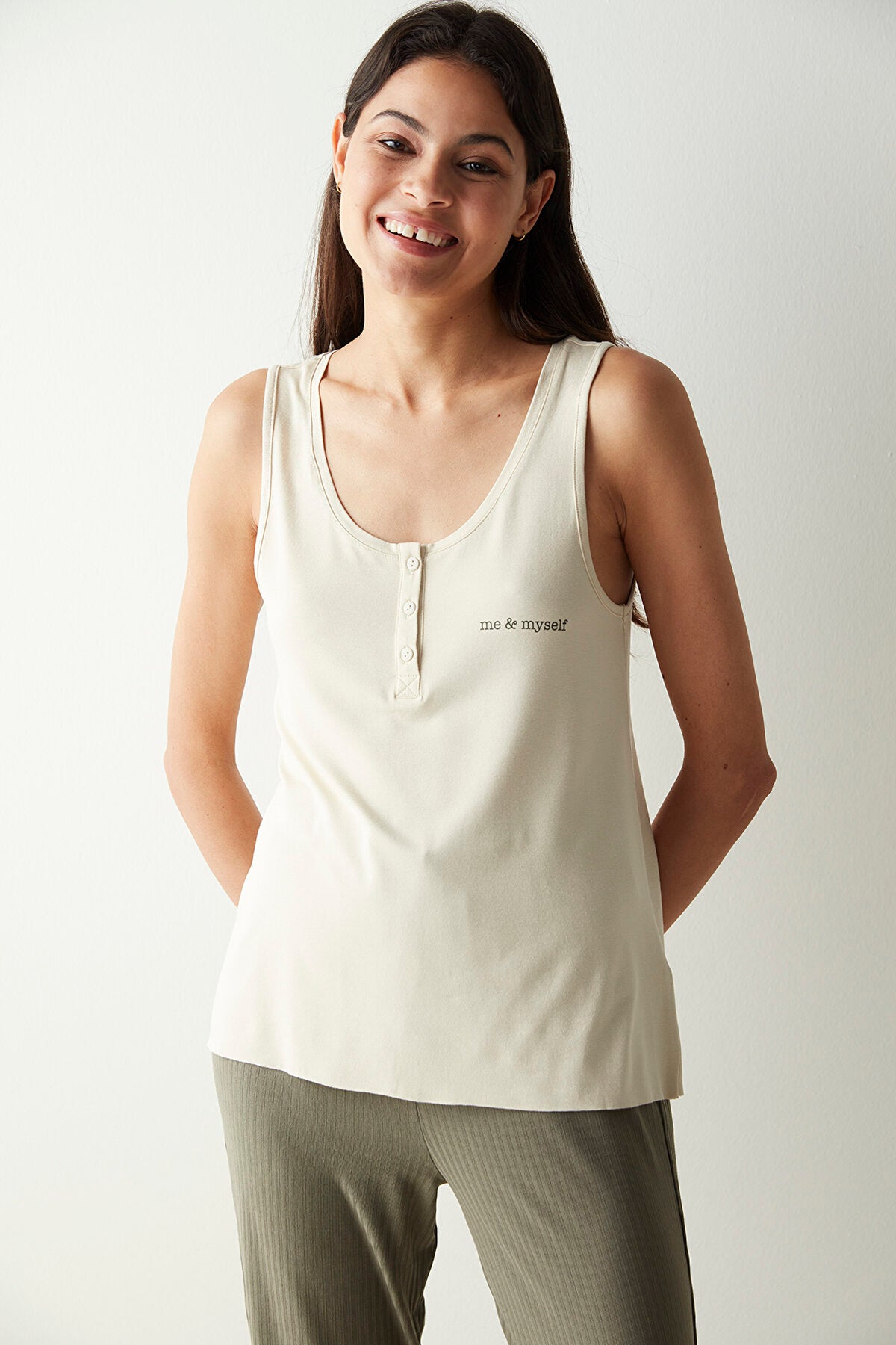 Naomi Beige Athlete