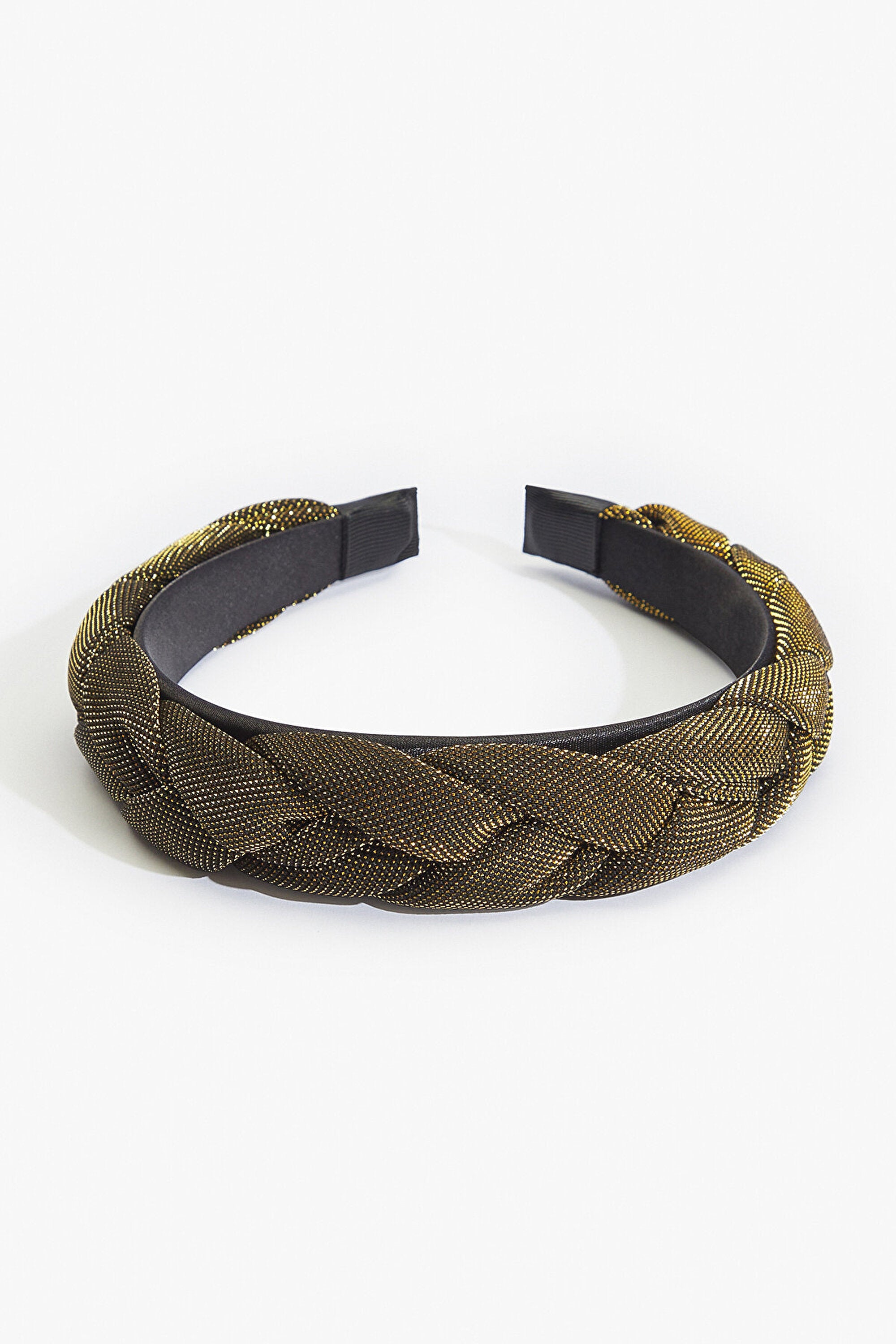 توكة سوداء من هيلين