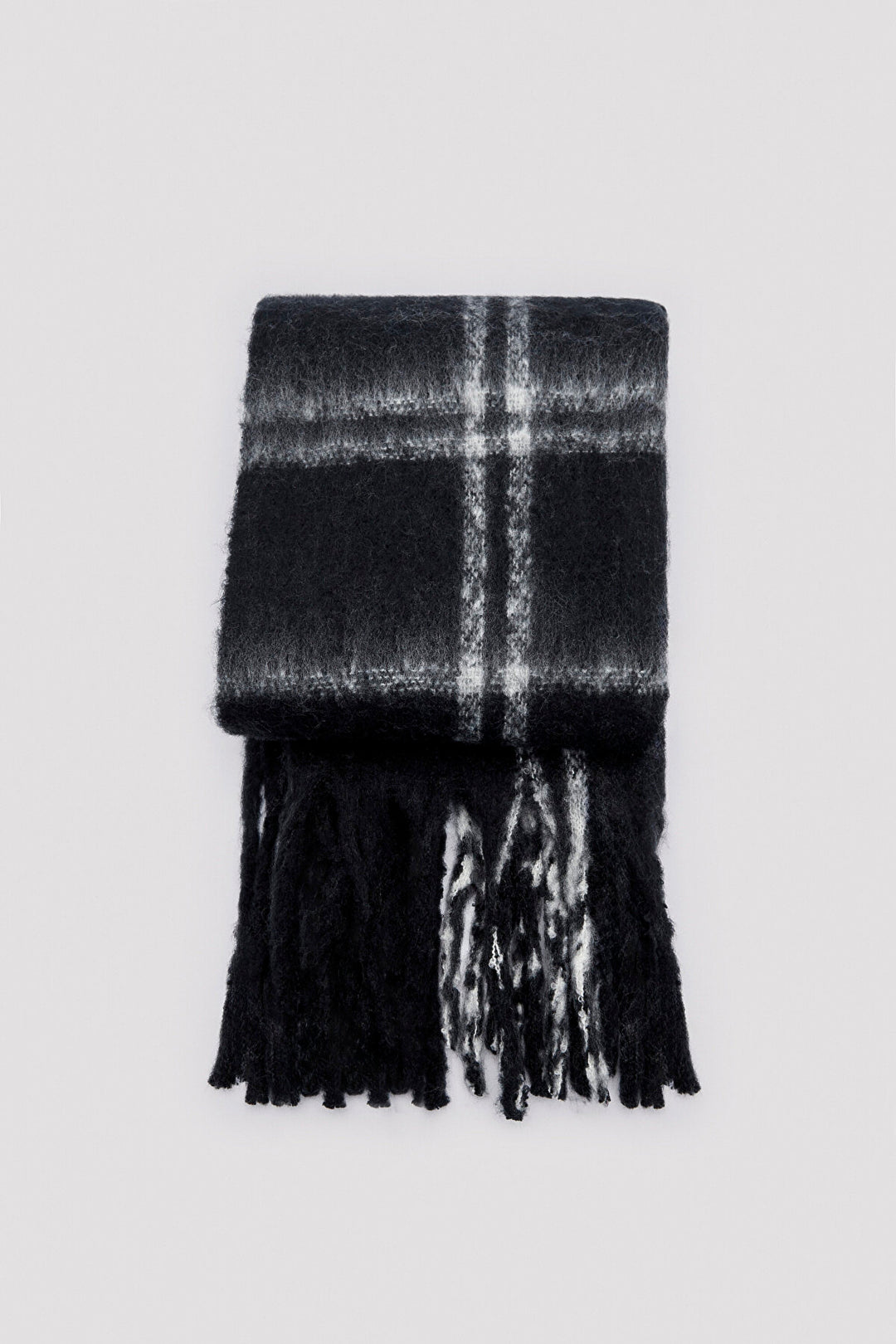 Pena Black Scarf