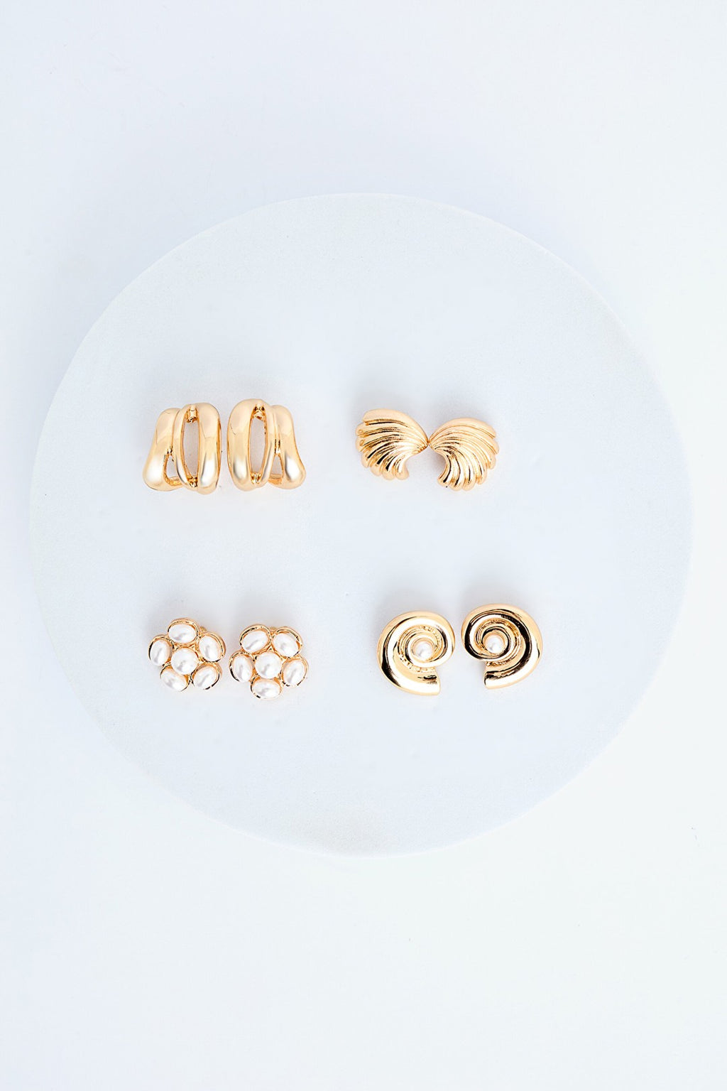 Selena Gold Color Earring Set