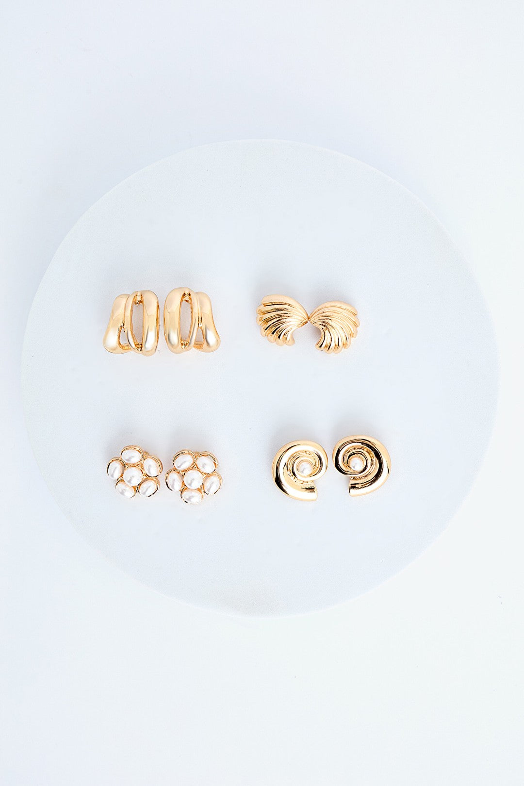 Selena Gold Color Earring Set