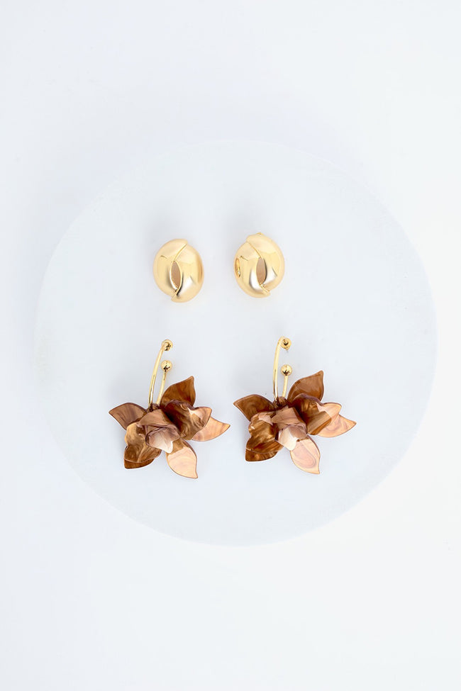 Elegant Gold Color Earring Set Hover Image