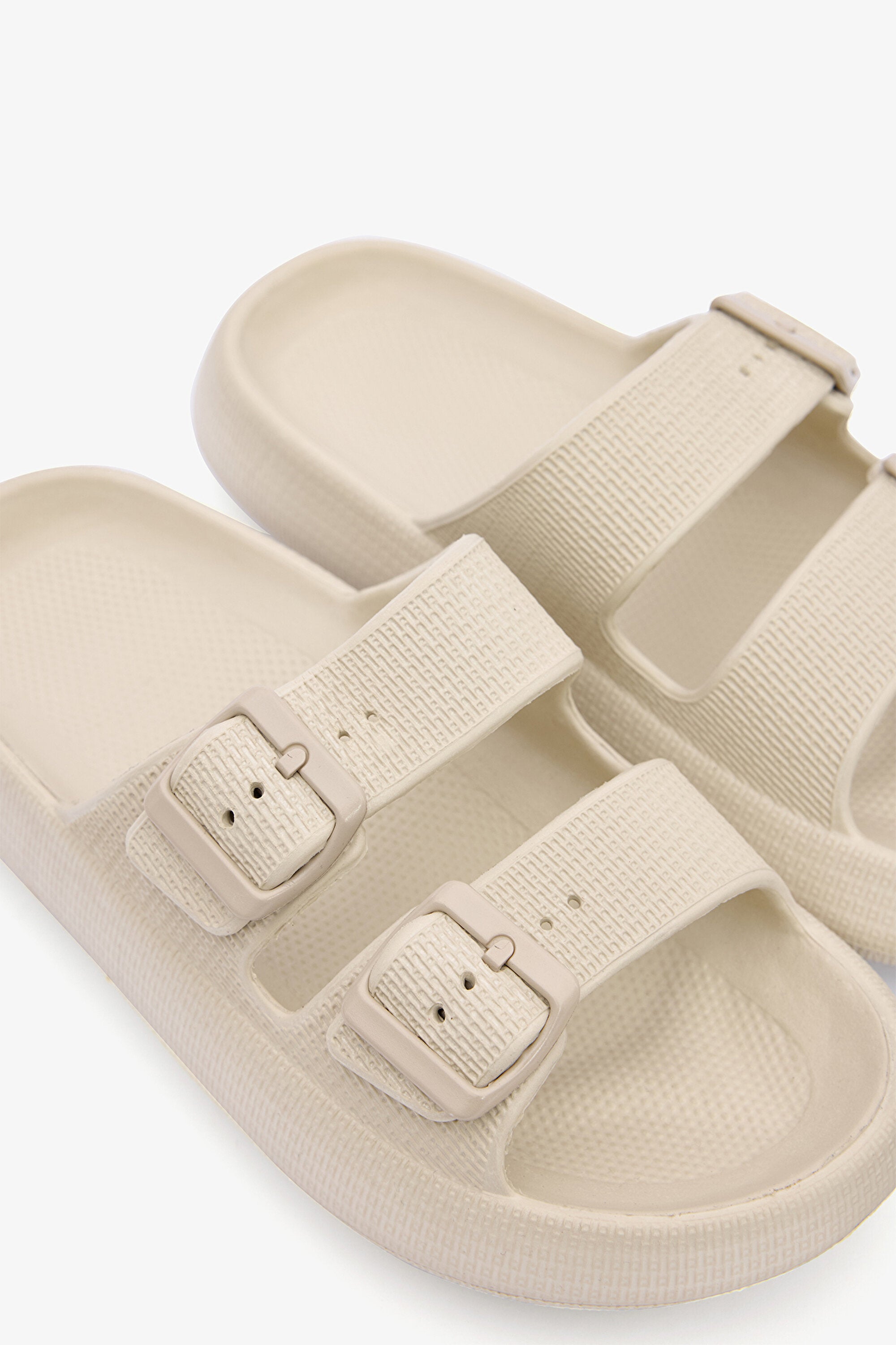 Eva Stone Color Slippers