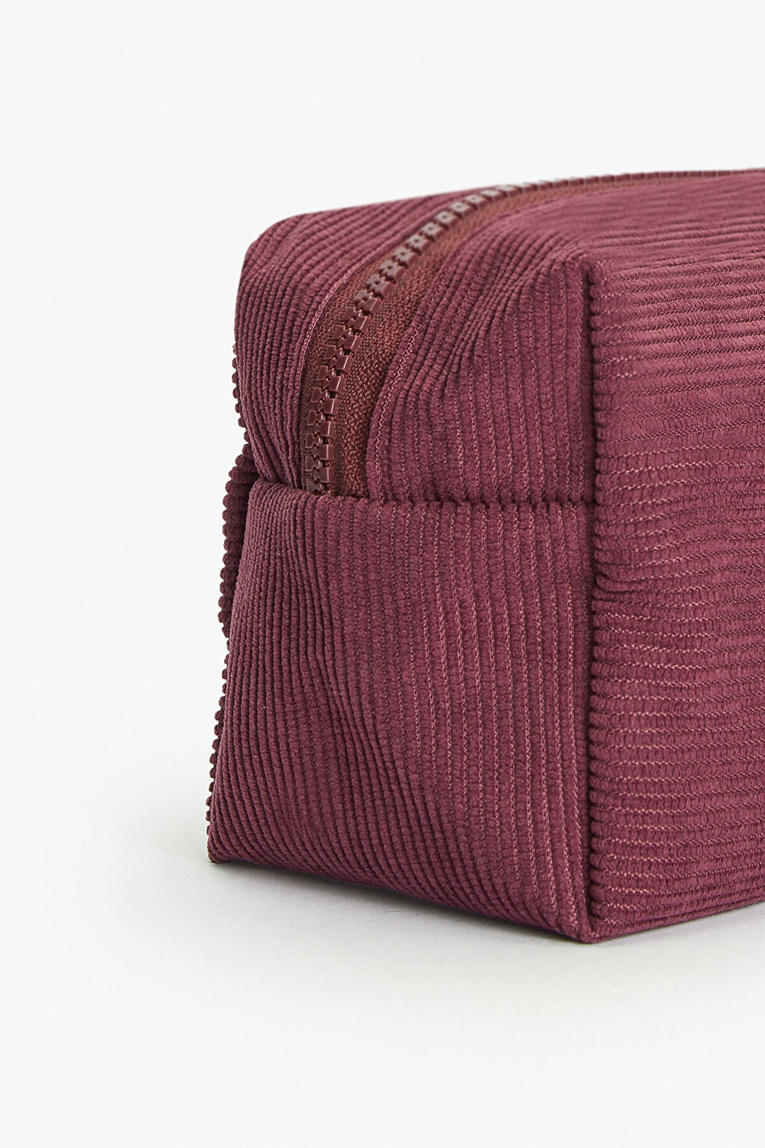 Clara Burgundy Makeup Bag