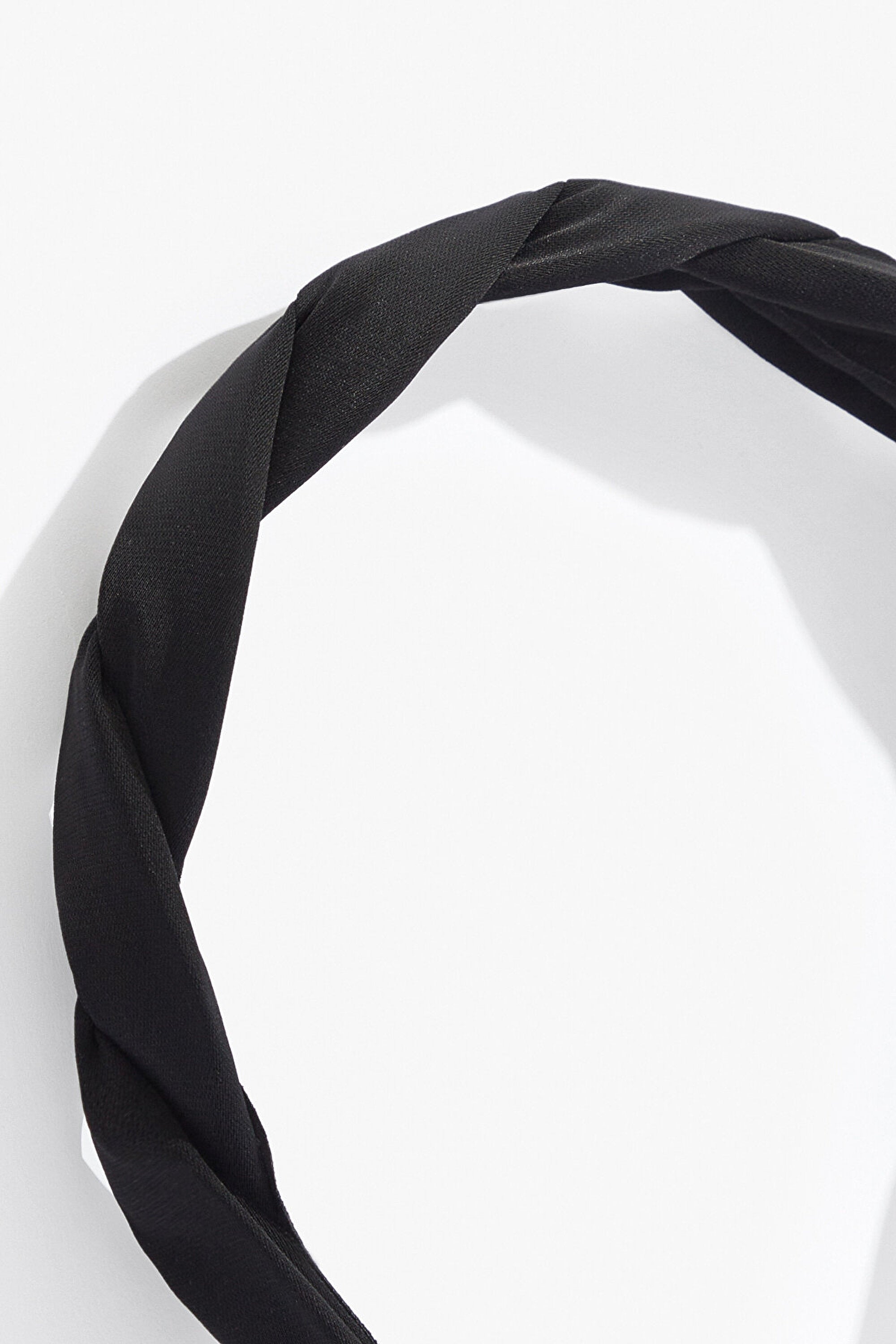 Basic Black Crown