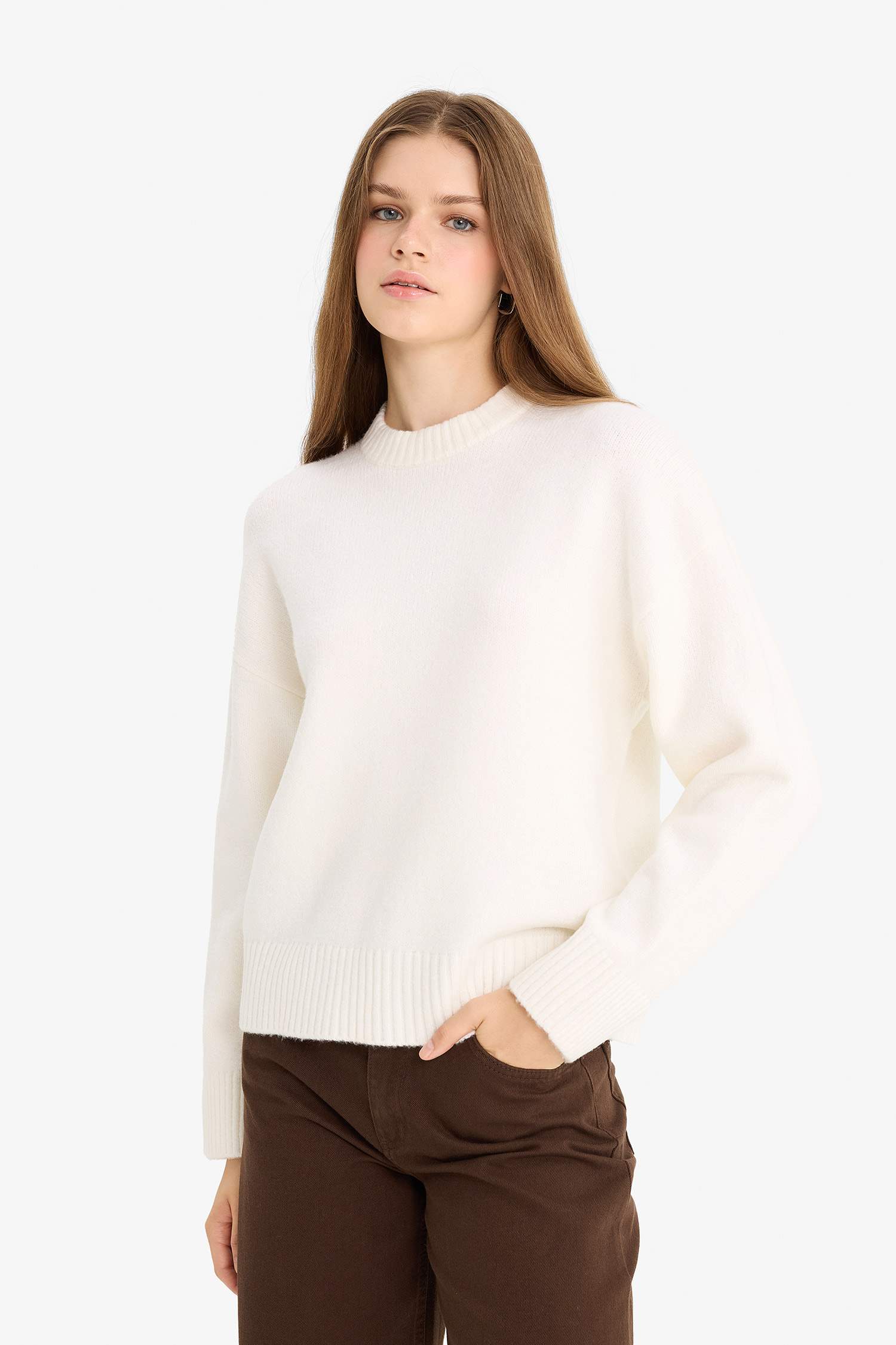 Oversize Loose Fit Crew Neck Knit Sweater