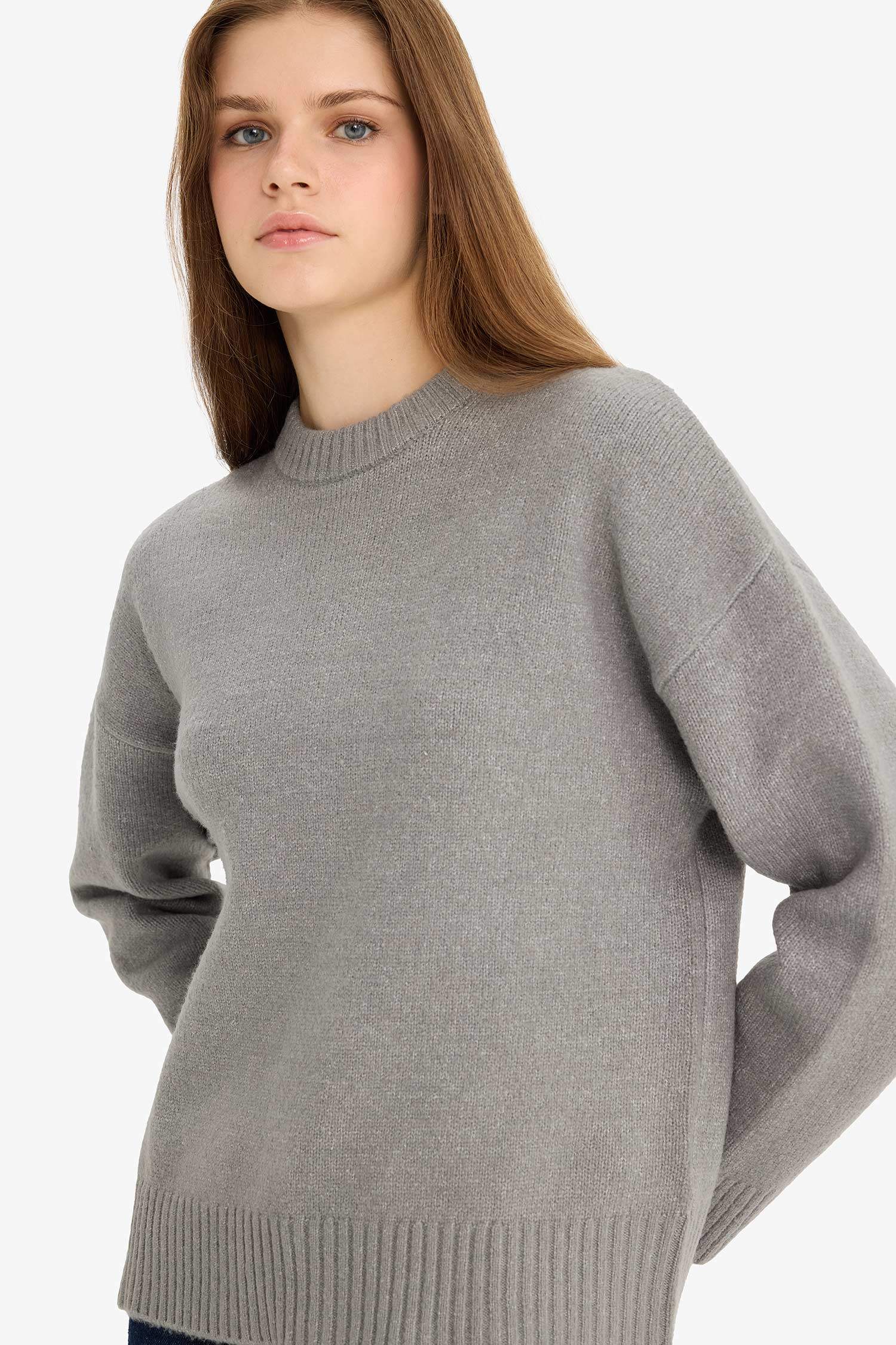 Oversize Loose Fit Crew Neck Knit Sweater