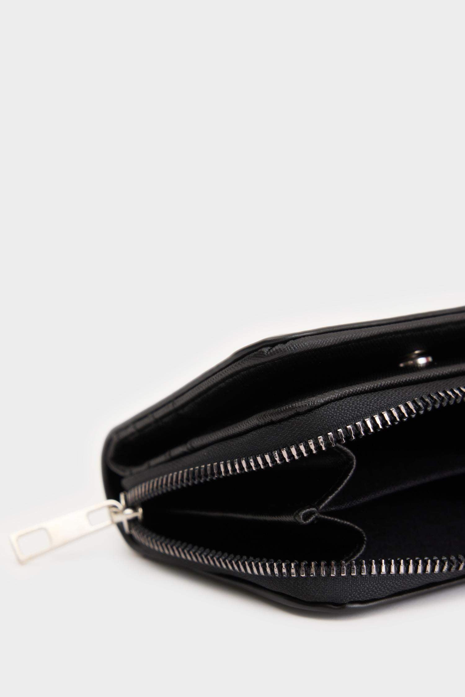 Women's Faux Leather Wallet