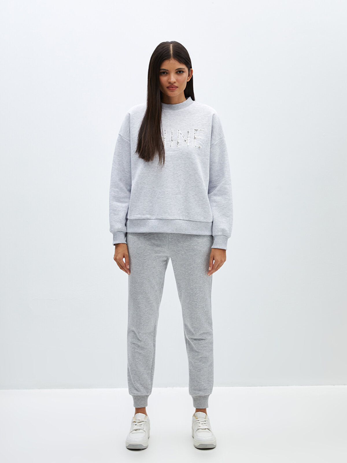 Women Elastic Waist Plain Jogger Sweatpants