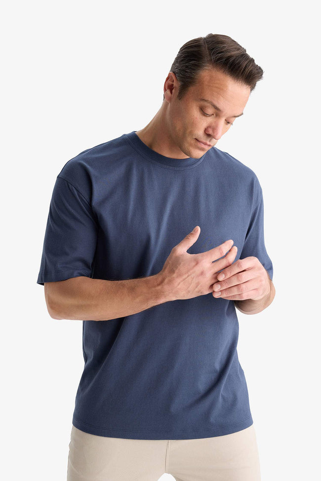 Cotton Oversize Fit Crew Neck Basic White T-Shirt Hover Image