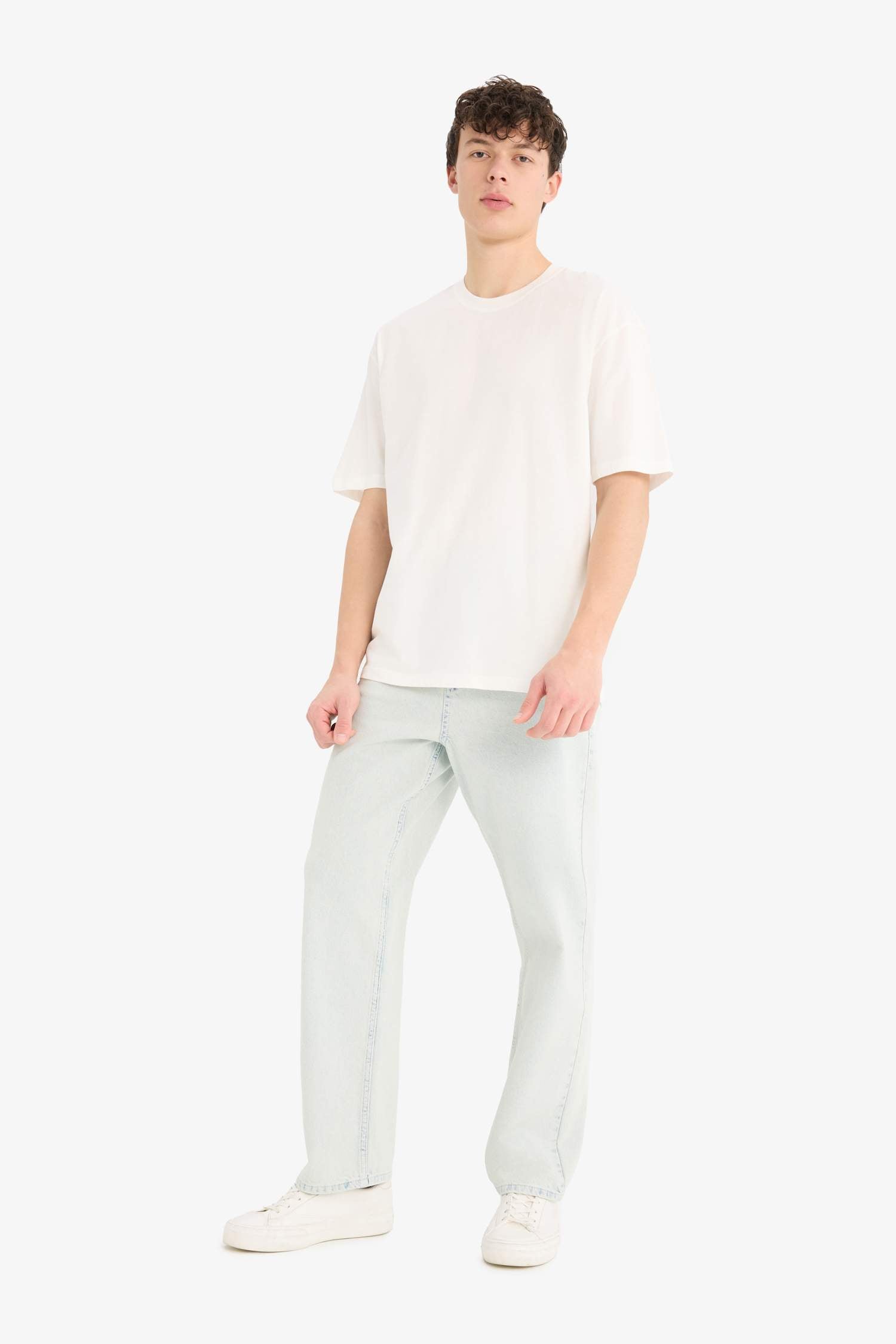 Cotton Oversize Fit Crew Neck Basic White T-Shirt