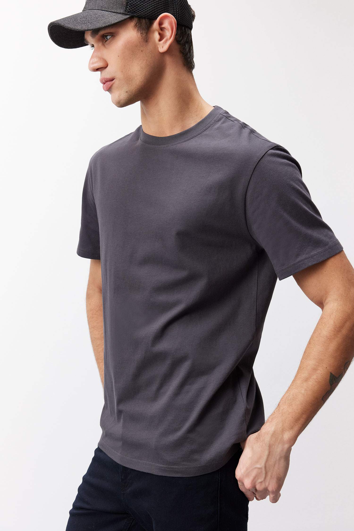 100% Cotton New Regular Fit Cycling Collar Basic Flat Short Sleeve T-Shirt