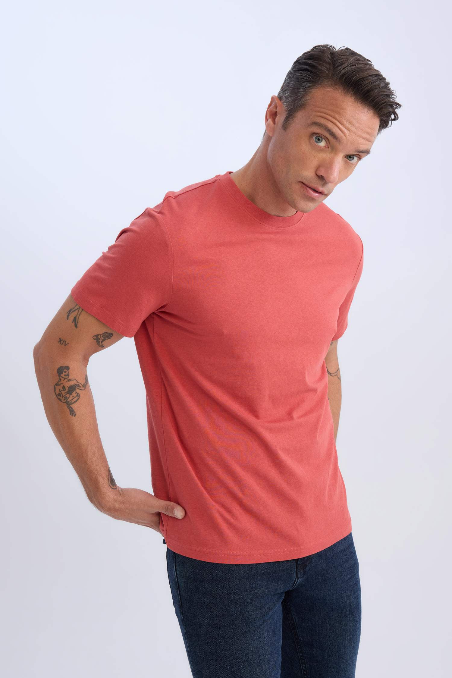 100% Cotton New Regular Fit Cycling Collar Basic Flat Short Sleeve T-Shirt