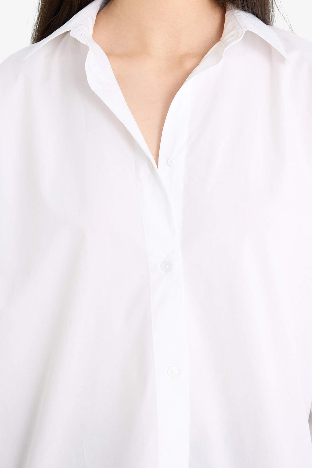 Oversized shirt with long sleeves, shirt collar and poplin