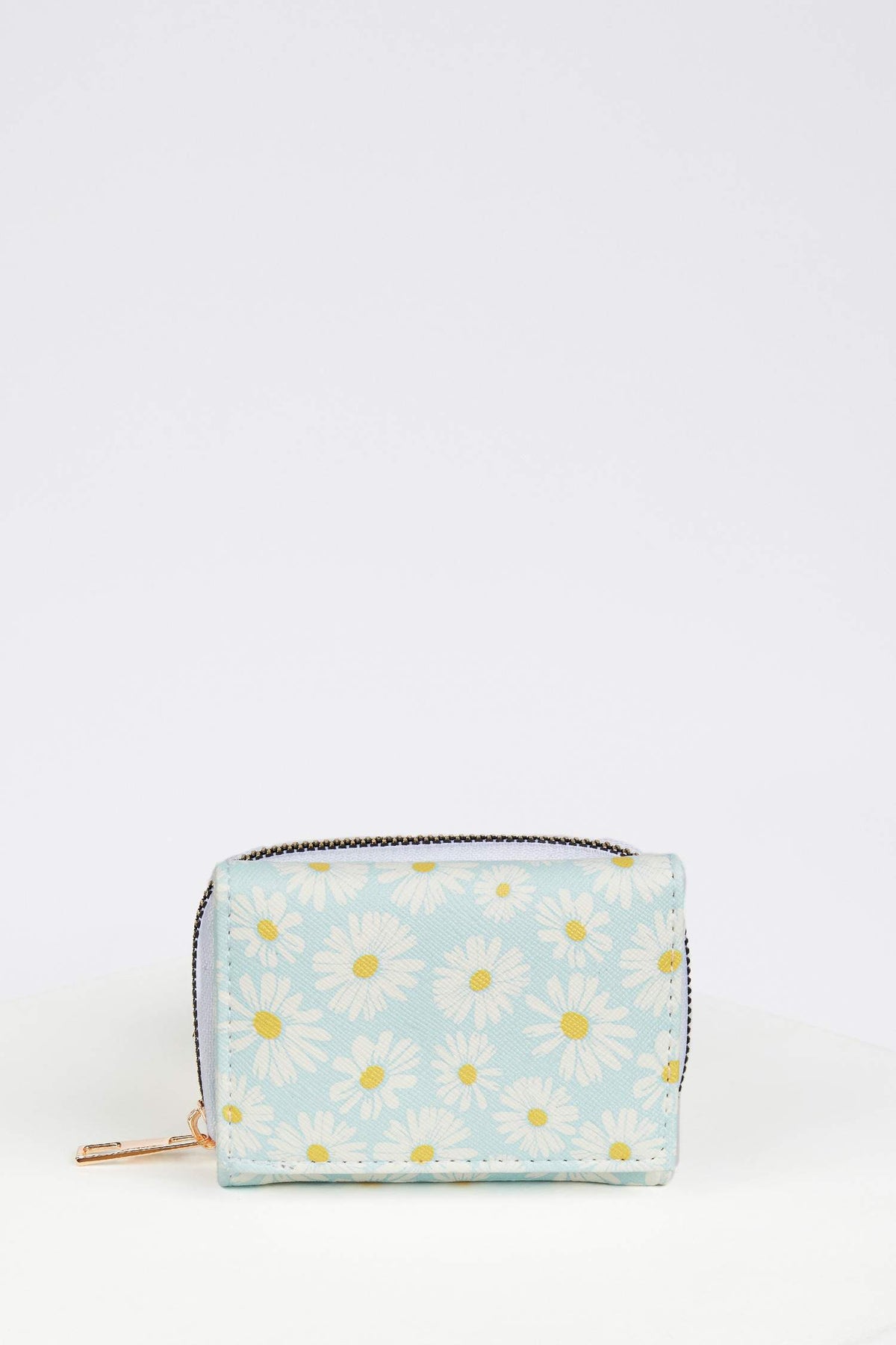 Women's Daisy Patterned Faux Leather Wallet