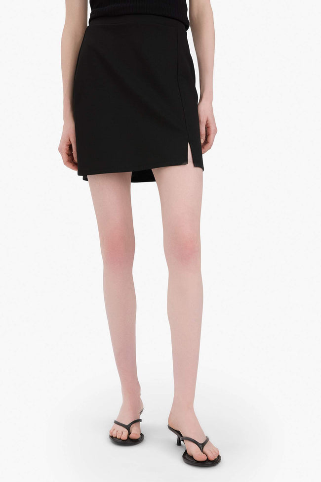A Line Normal Waist Basic Slit Black Mini Skirt Hover Image