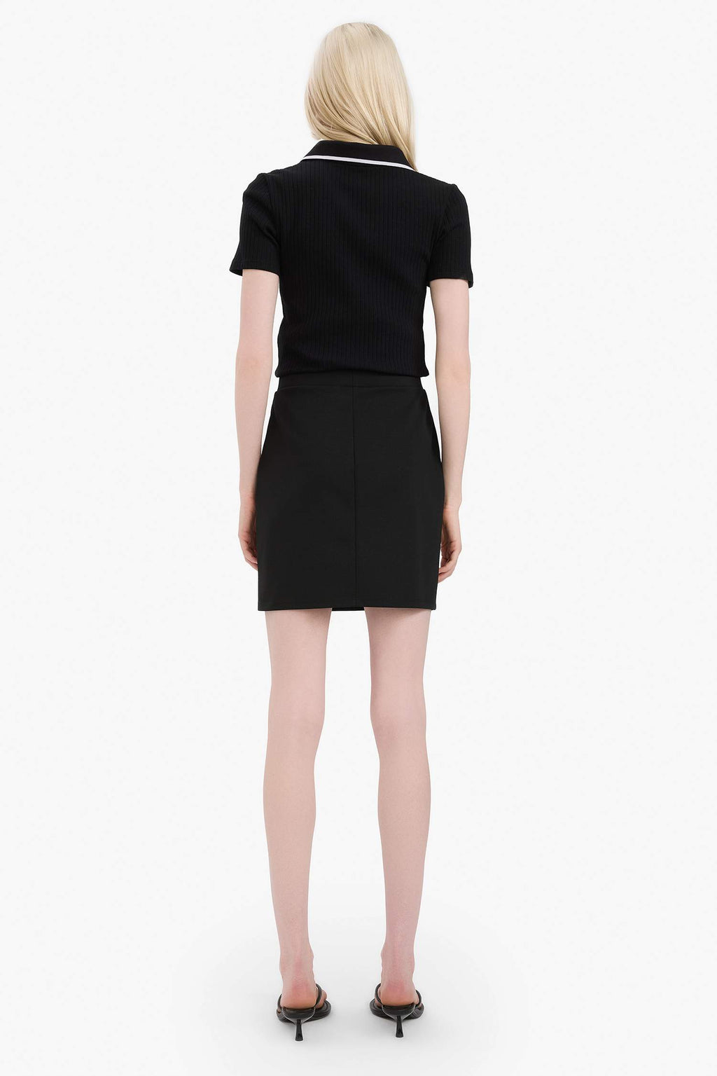 A Line Normal Waist Basic Slit Black Mini Skirt