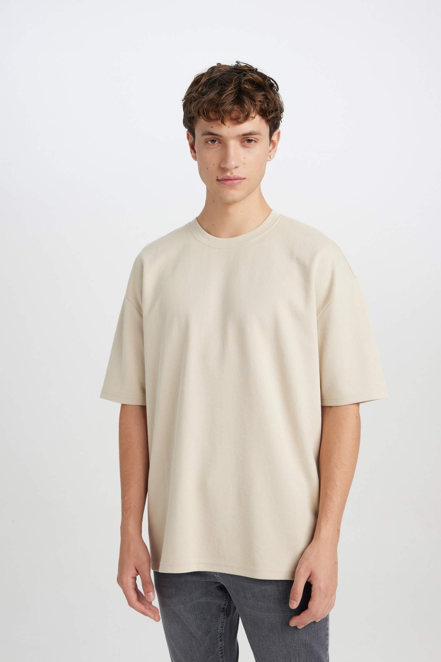 Oversize Fit Crew Neck Basic Heavy Fabric T-Shirt