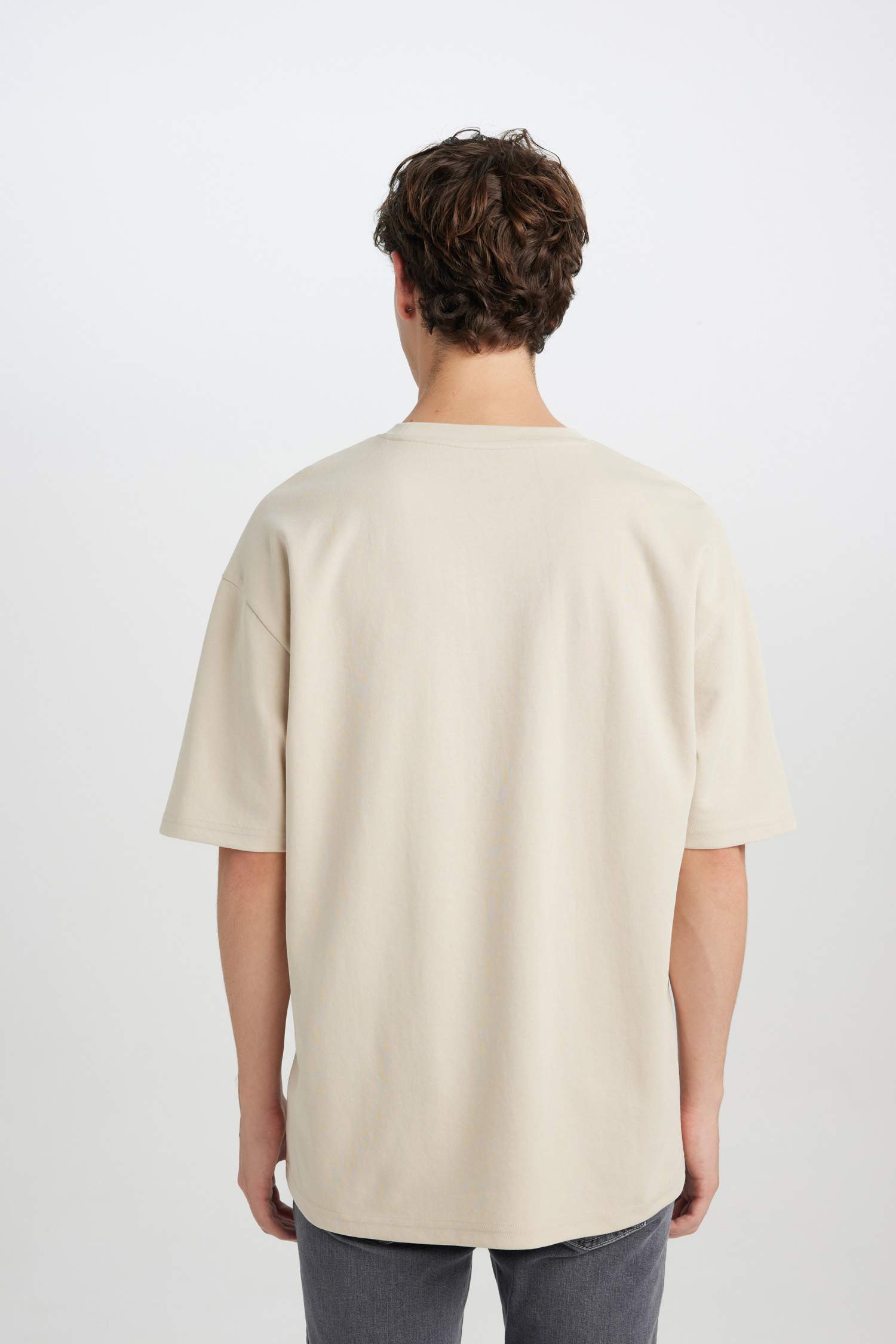 Oversize Fit Crew Neck Basic Heavy Fabric T-Shirt