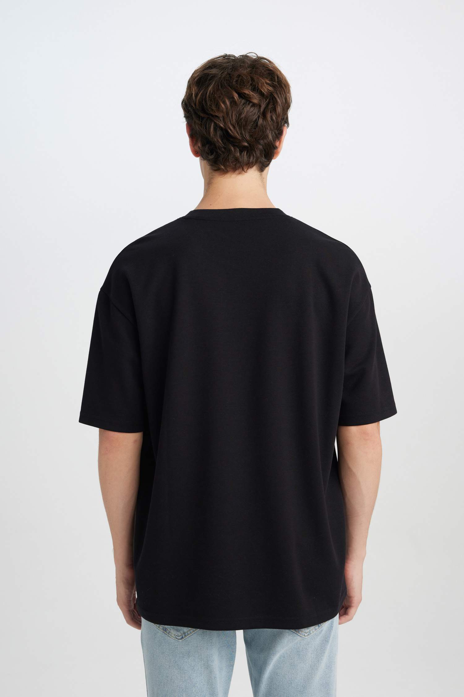 Oversize Fit Crew Neck Basic Heavy Fabric T-Shirt