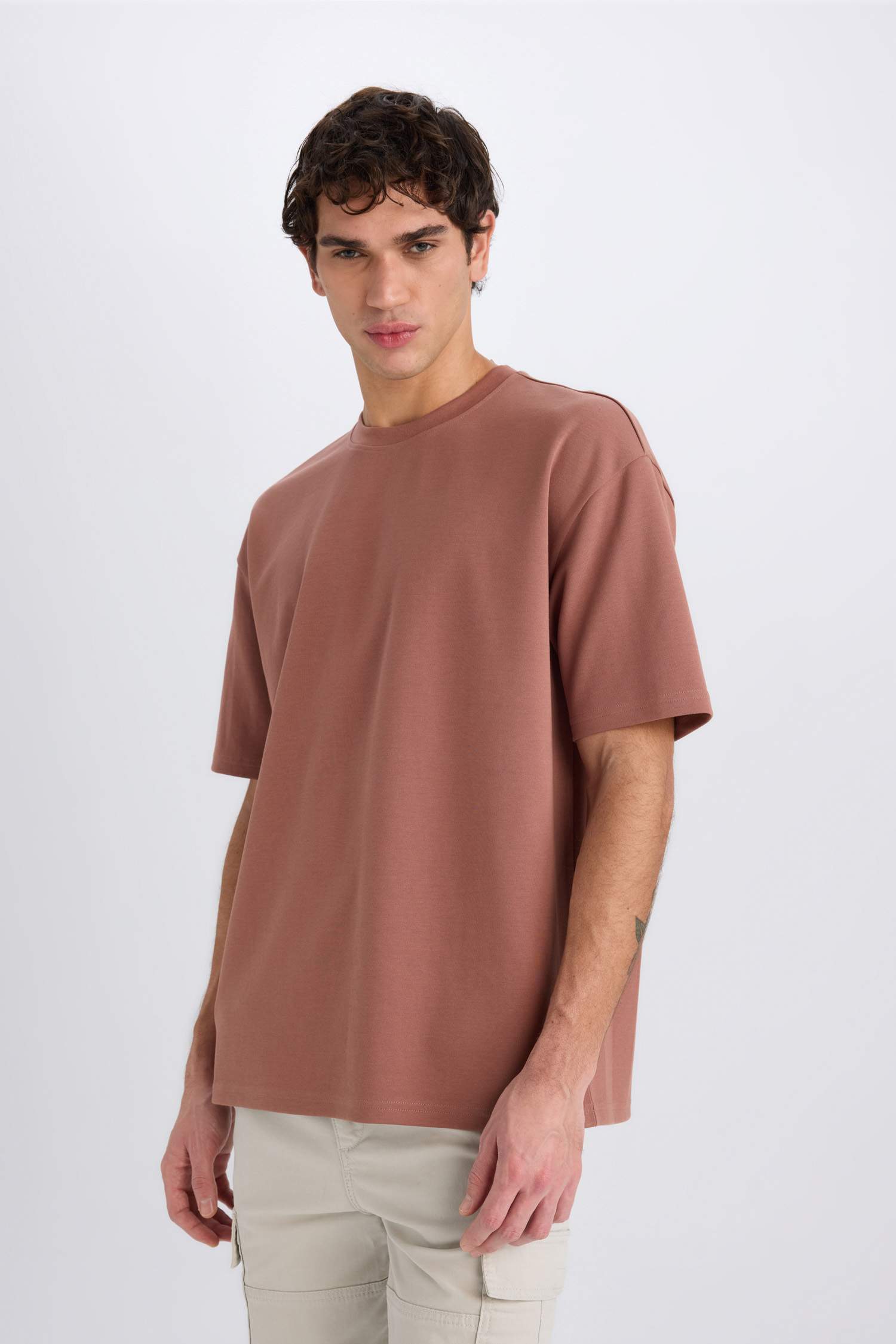 Oversize Fit Crew Neck Basic Heavy Fabric T-Shirt