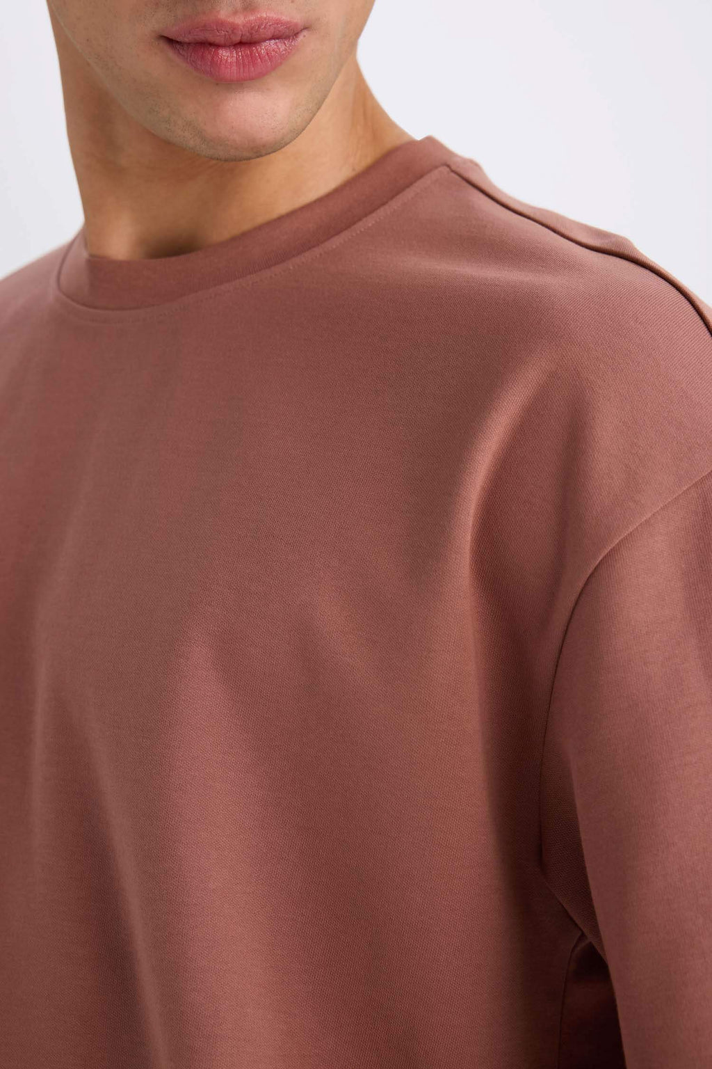 Oversize Fit Crew Neck Basic Heavy Fabric T-Shirt