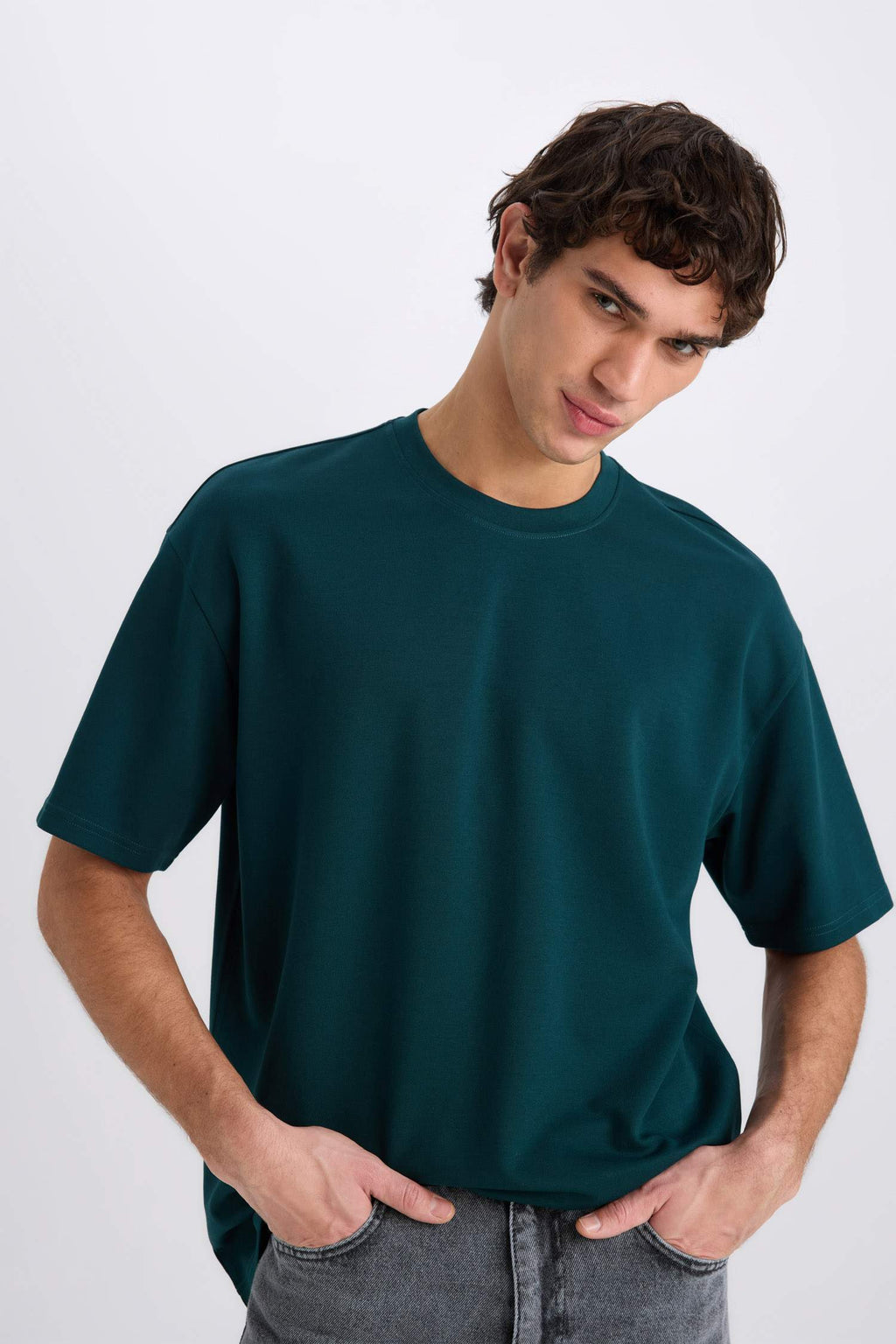 Oversize Fit Crew Neck Basic Heavy Fabric T-Shirt