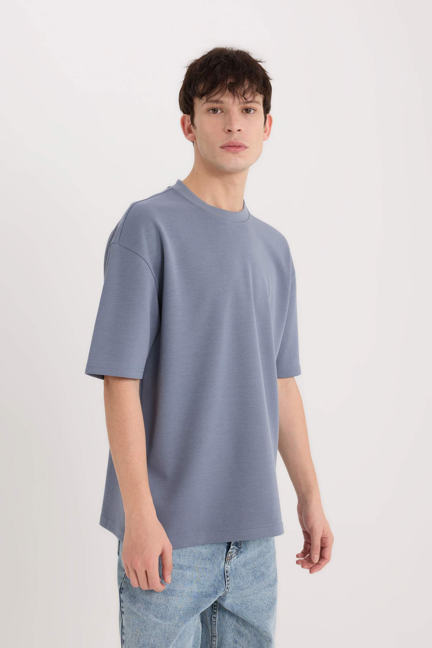 Oversize Fit Crew Neck Basic Heavy Fabric T-Shirt