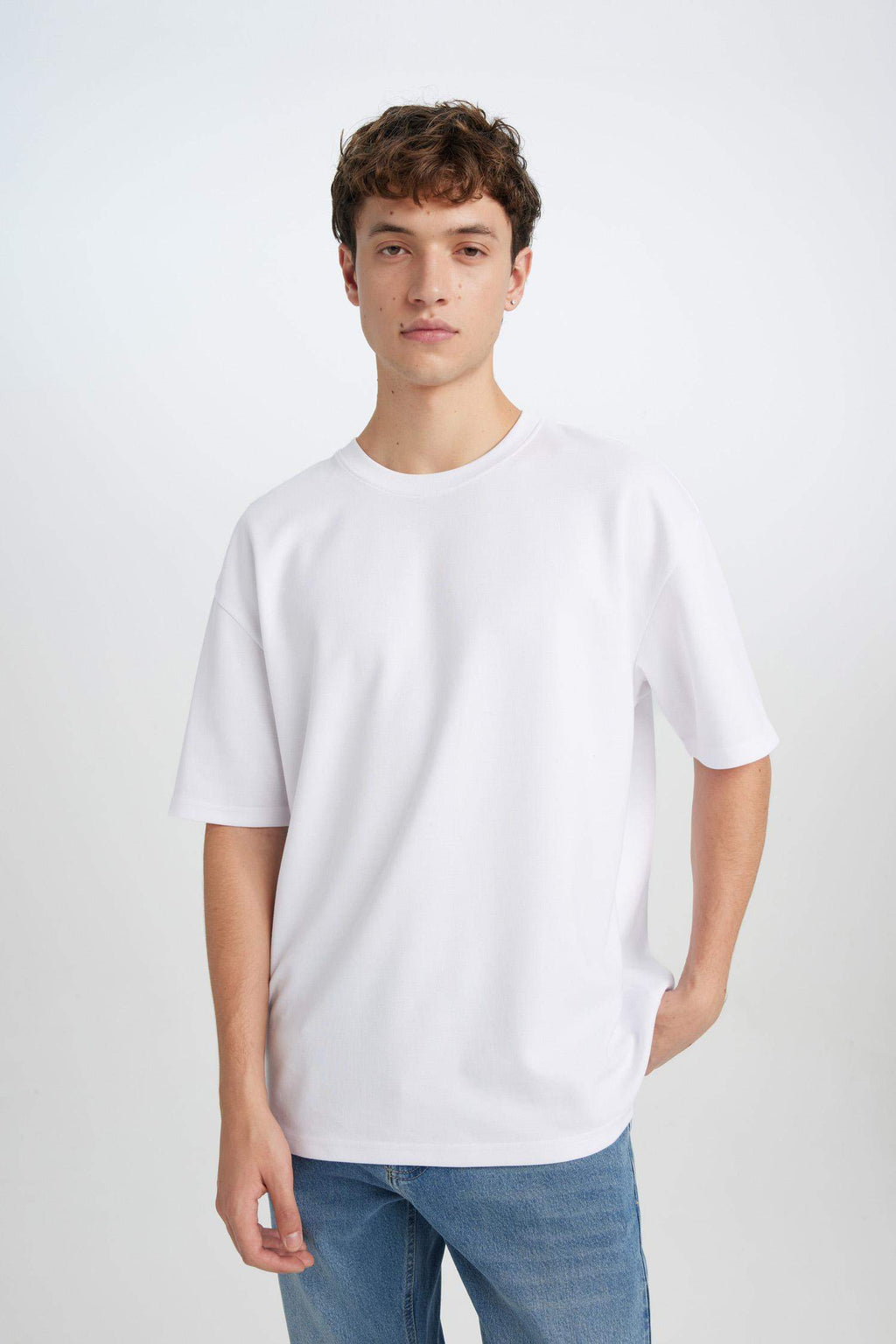 Oversize Fit Crew Neck Basic Heavy Fabric T-Shirt