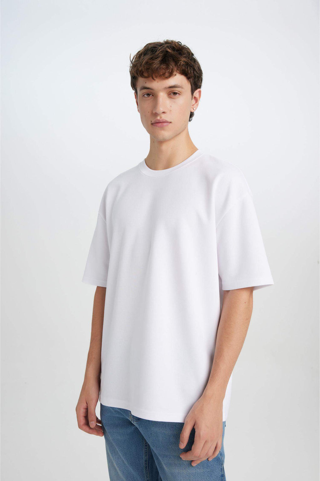 Oversize Fit Crew Neck Basic Heavy Fabric T-Shirt