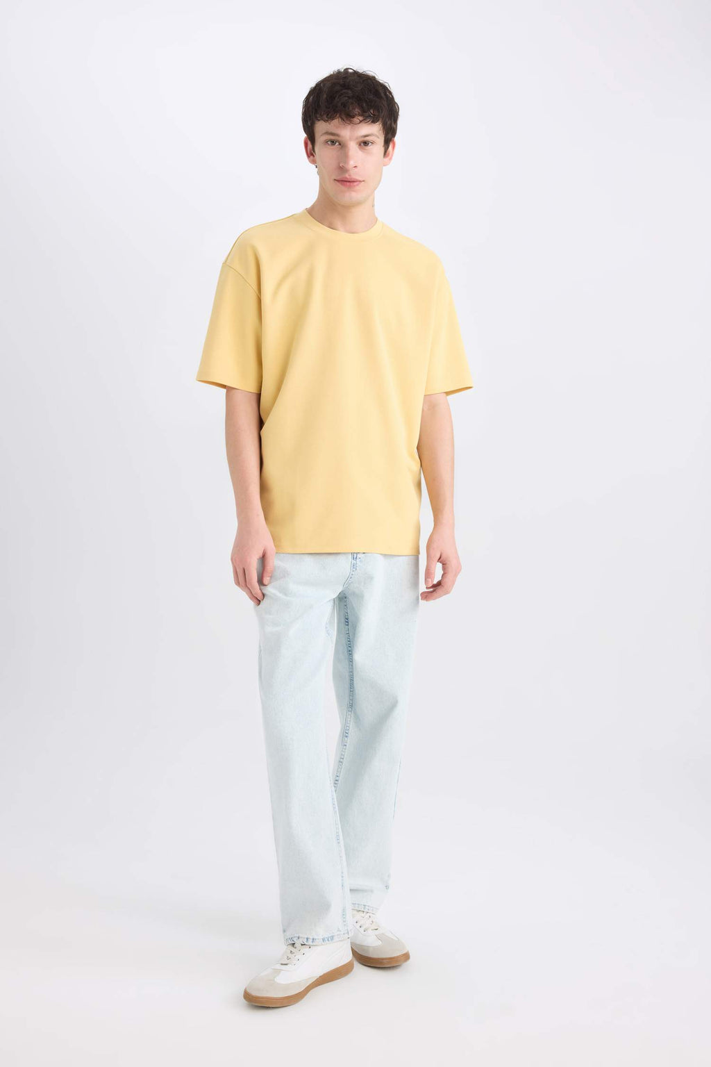 Oversize Fit Crew Neck Basic Heavy Fabric T-Shirt