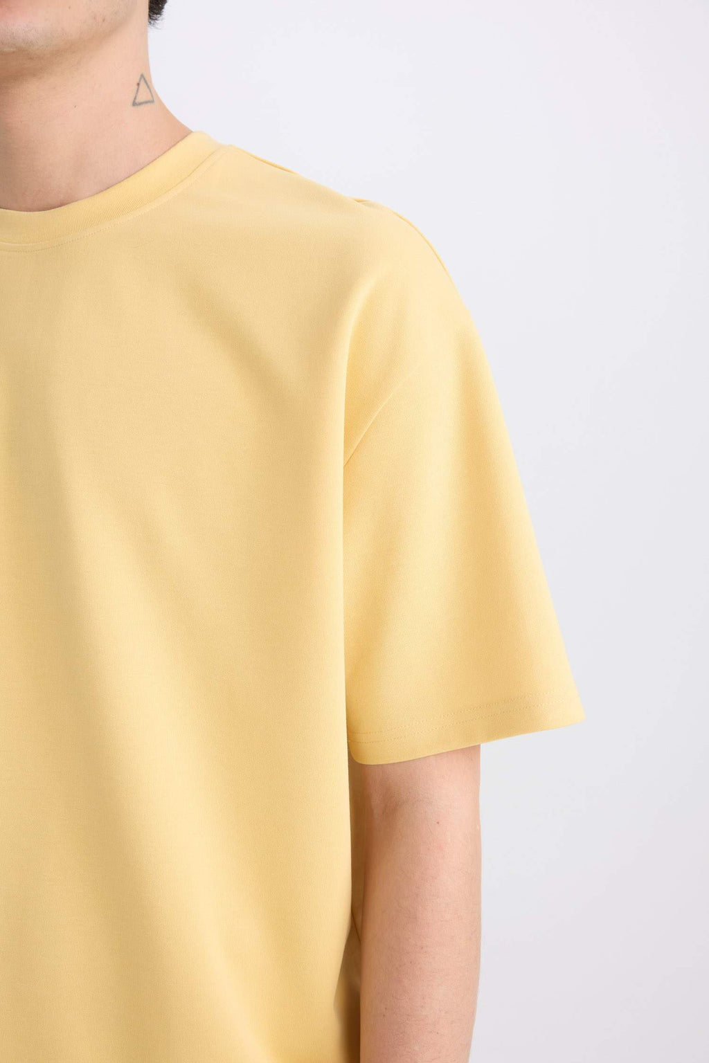 Oversize Fit Crew Neck Basic Heavy Fabric T-Shirt