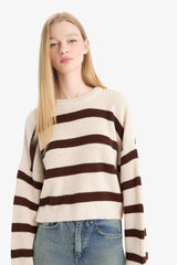 Oversize Wide Pattern Crew Neck Striped Knitwear Sweater