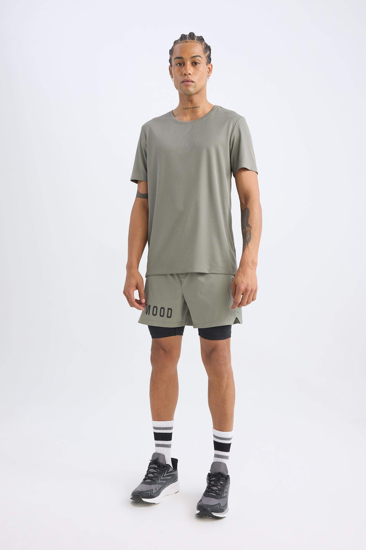 DeFactoFit Slim Fit Short Sleeve Sports T-Shirt