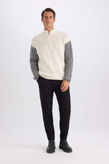 Relax Fit Color Block Stand Collar Half Zipper Knitwear Sweater