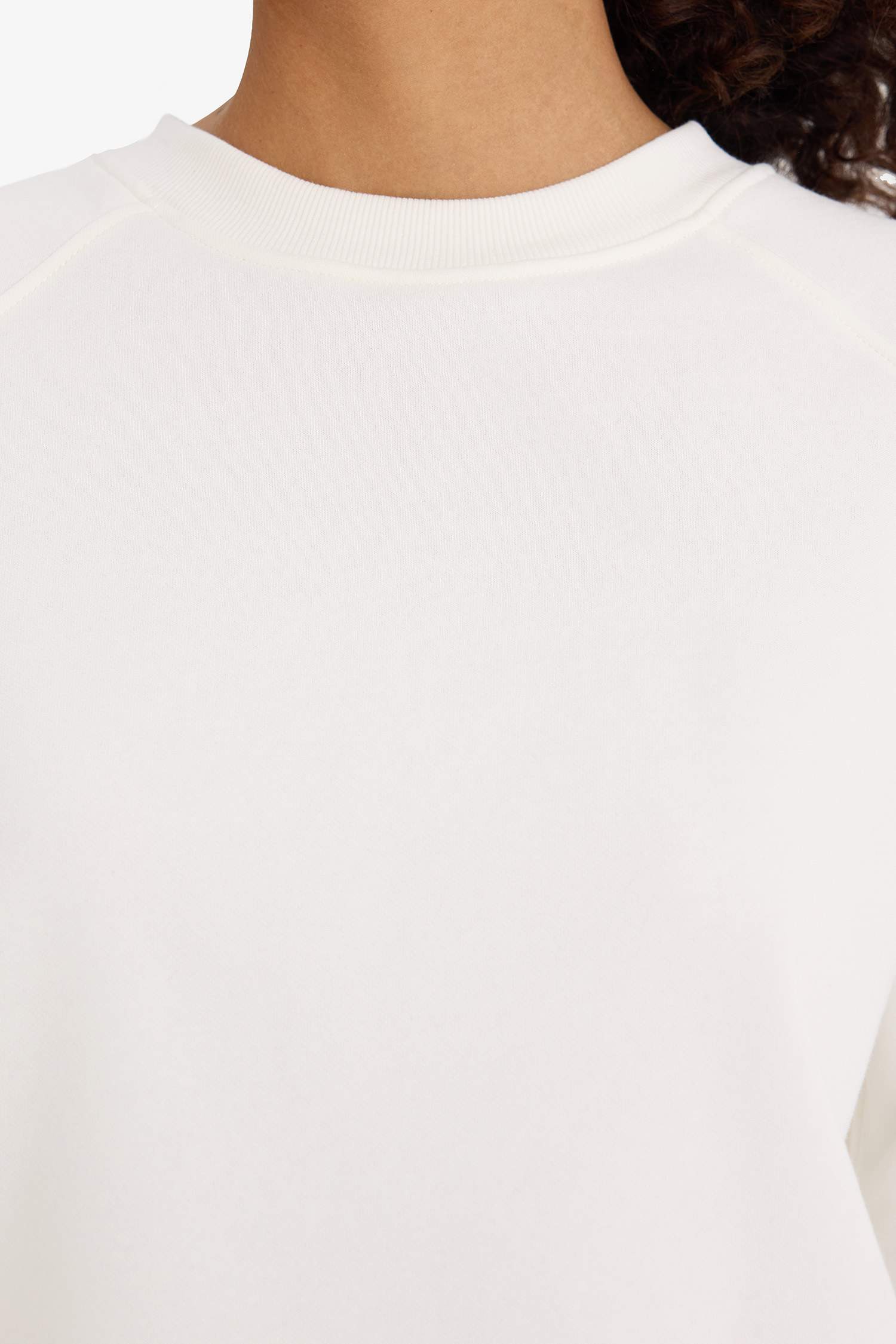 Oversized, loose fit, crew neck, basic, simple thick sweatshirt